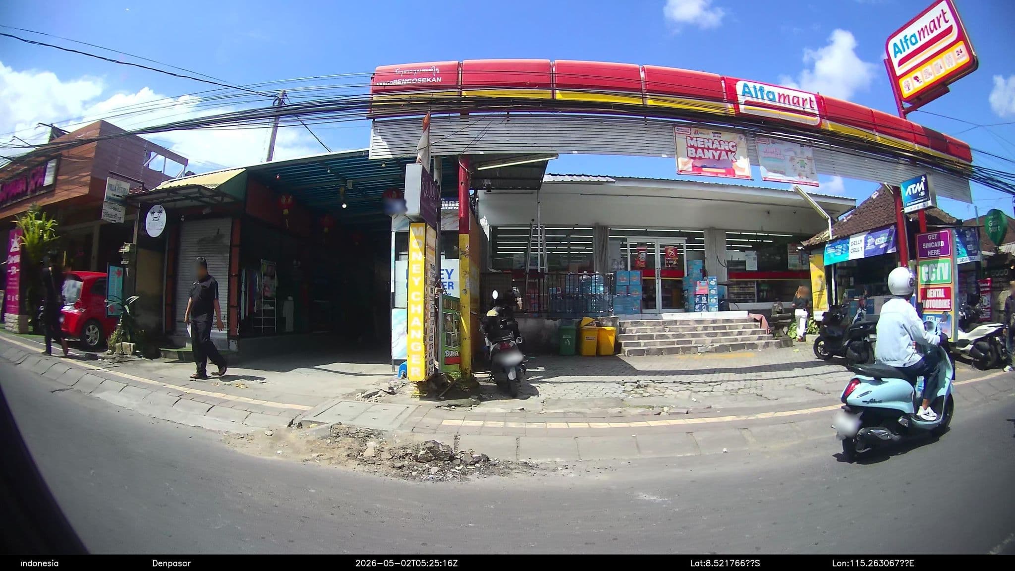 Street view near Gogo Backpackers House, Ubud