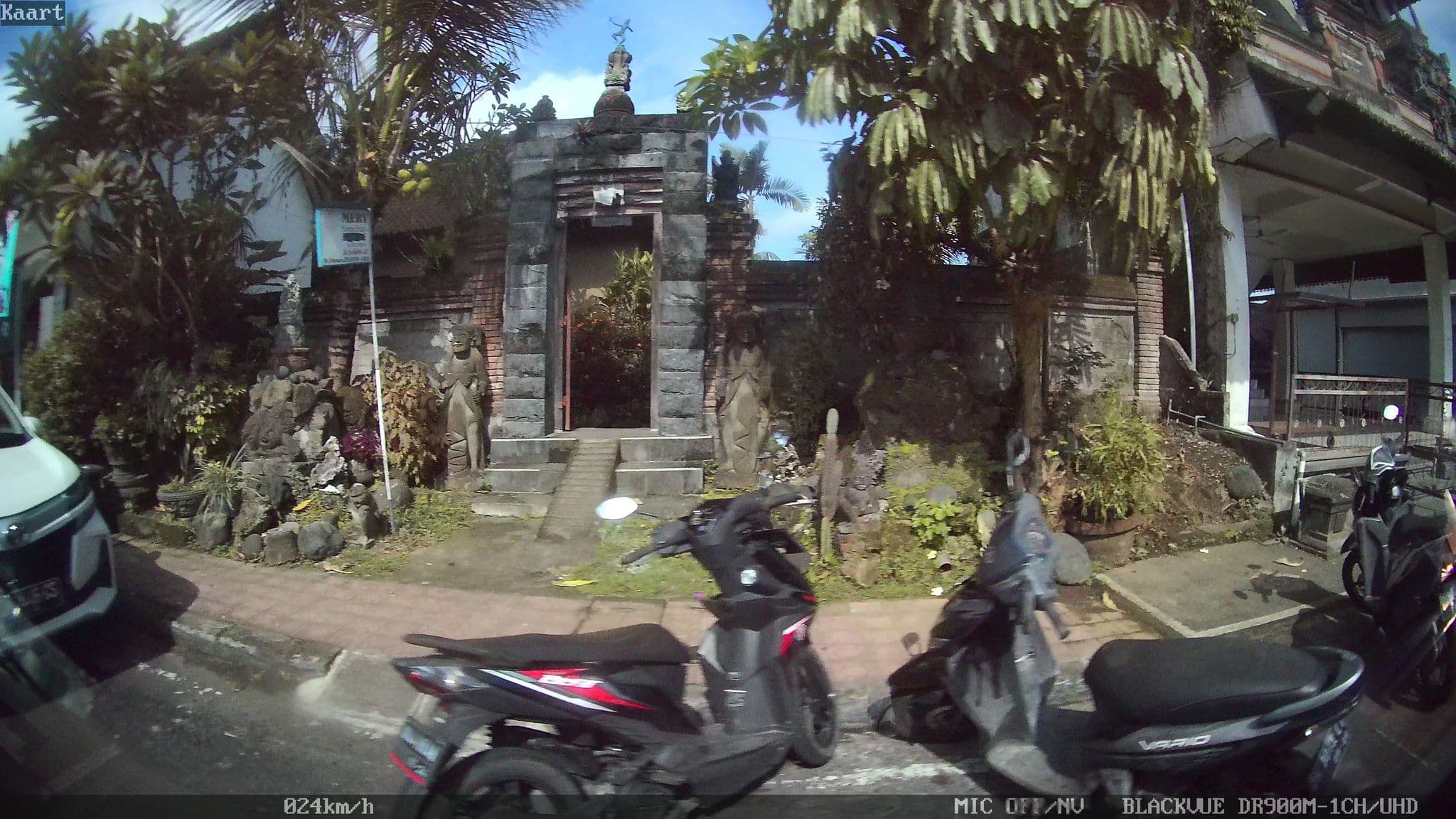Street view near Wayan Guest House, Ubud