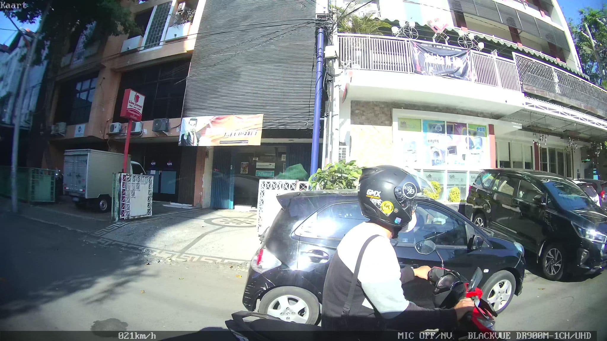 Street view near Tab Capsule Hotel, Surabaya