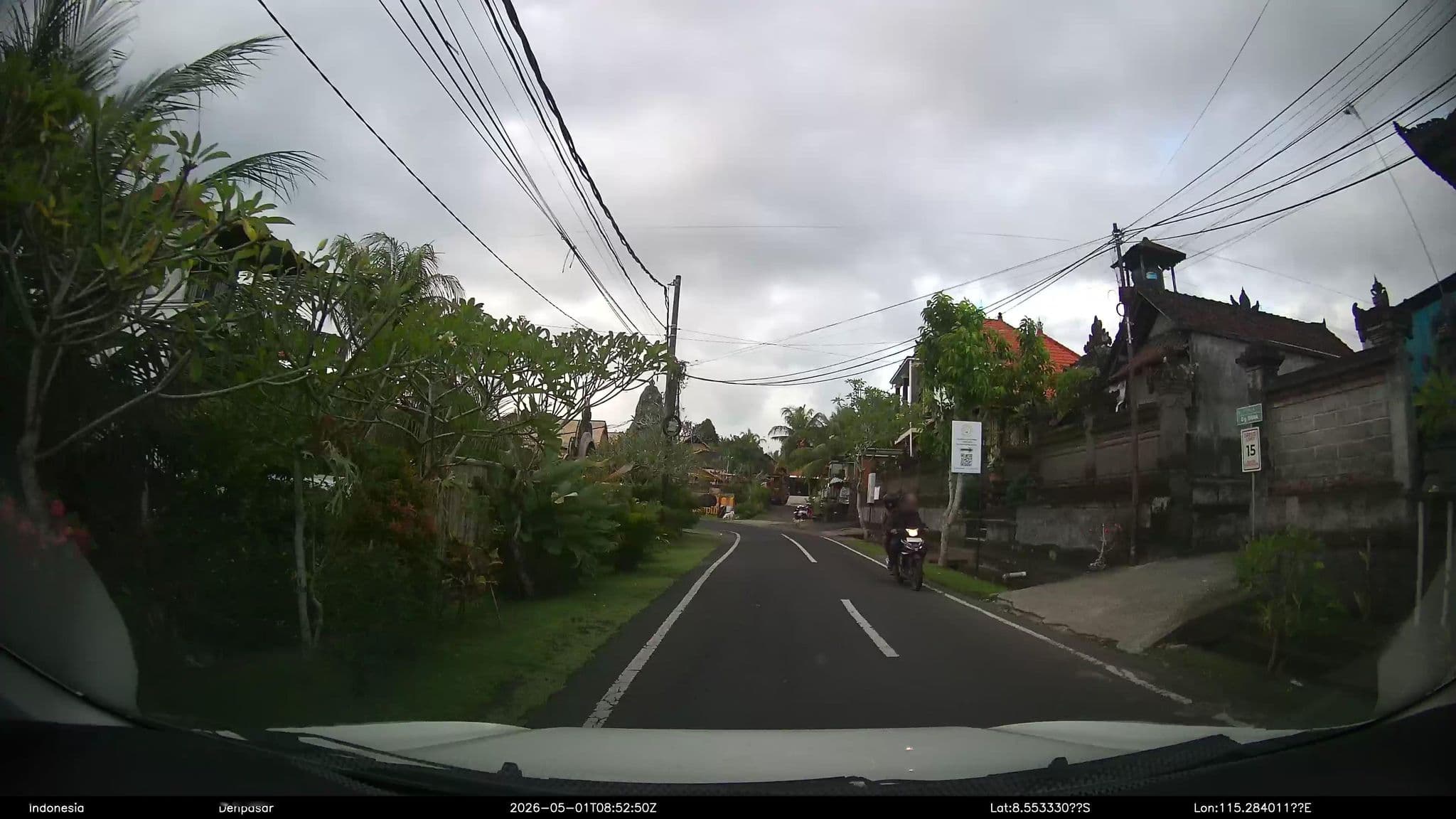 Street view near Obama House, Ubud — © Kaart---FRONT (CC BY-SA · Mapillary)