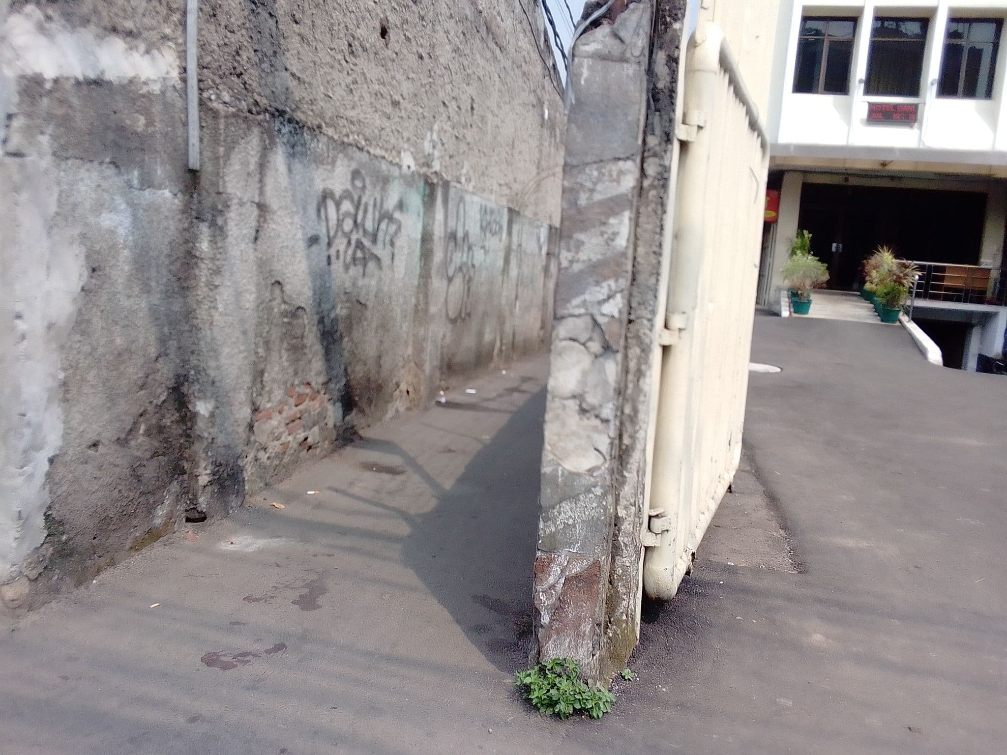 Street view near Gani, Jakarta — © fedrian_syah (CC BY-SA · Mapillary)