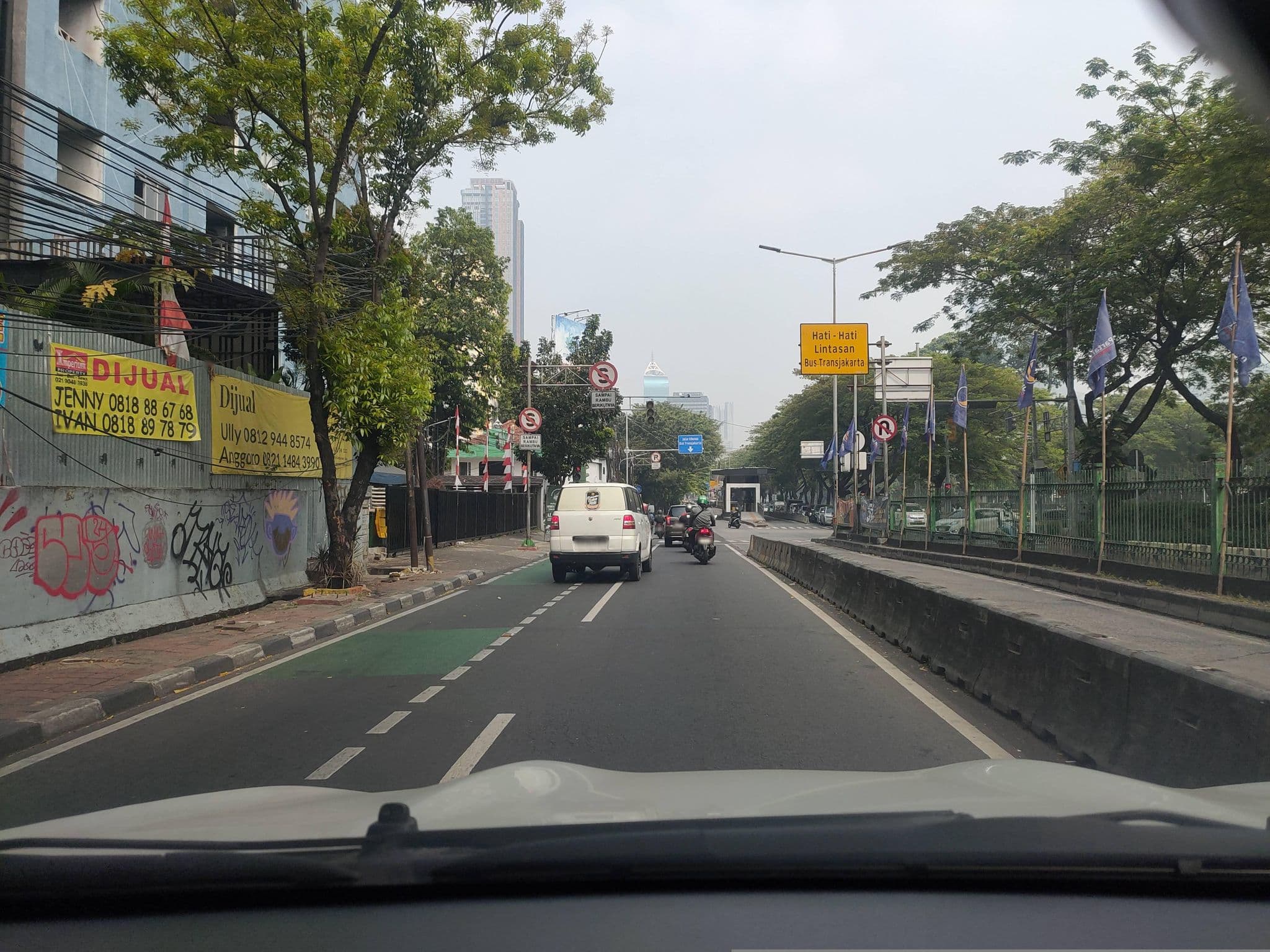 Street view near D Hotel, Jakarta