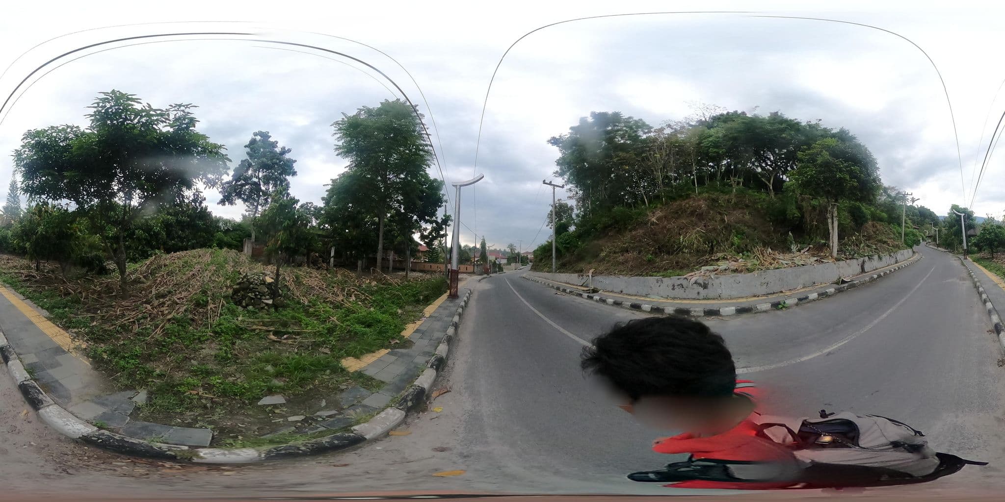 Street view near Juma Cottages, Tuktuk Sonak — © rgtm_ryuiki (CC BY-SA · Mapillary)