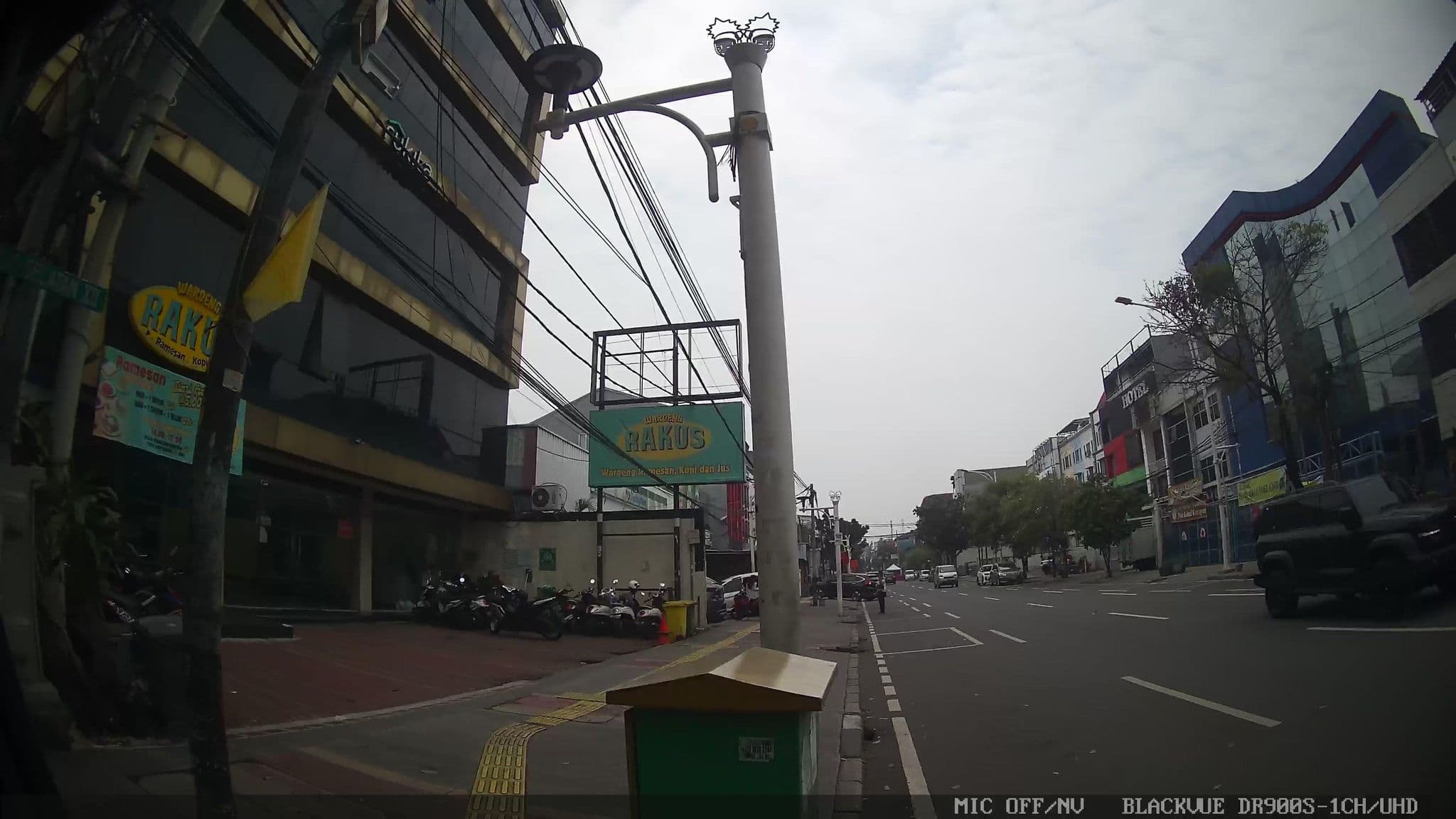 Street view near Nite & Day, Jakarta