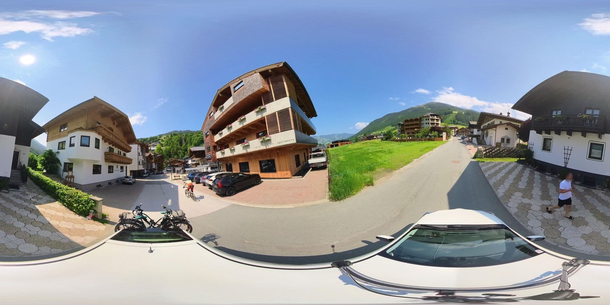 Street view near Haus Angerer, Hinterglemm — © osmplus_org (CC BY-SA · Mapillary)