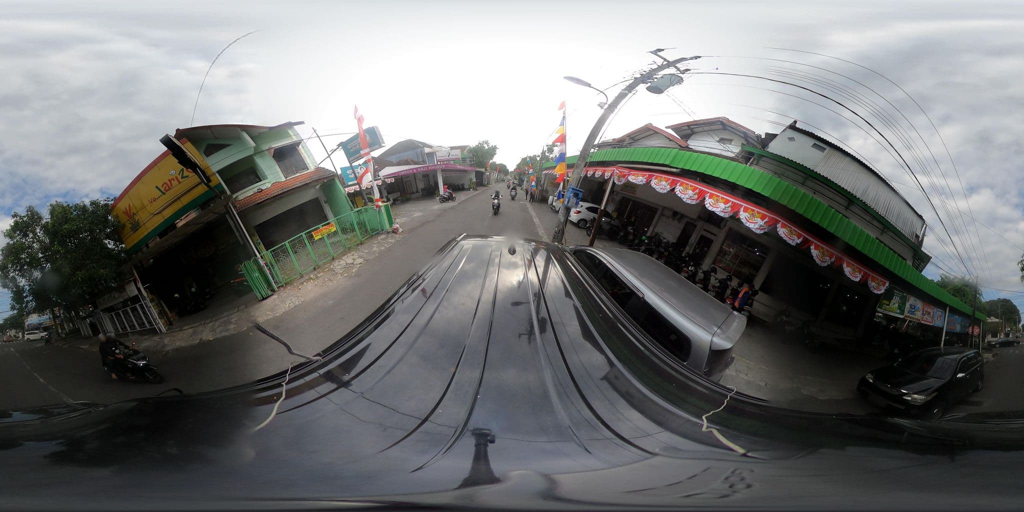 Street view near The Kresna Hotel, Yogyakarta — © kaart_360 (CC BY-SA · Mapillary)