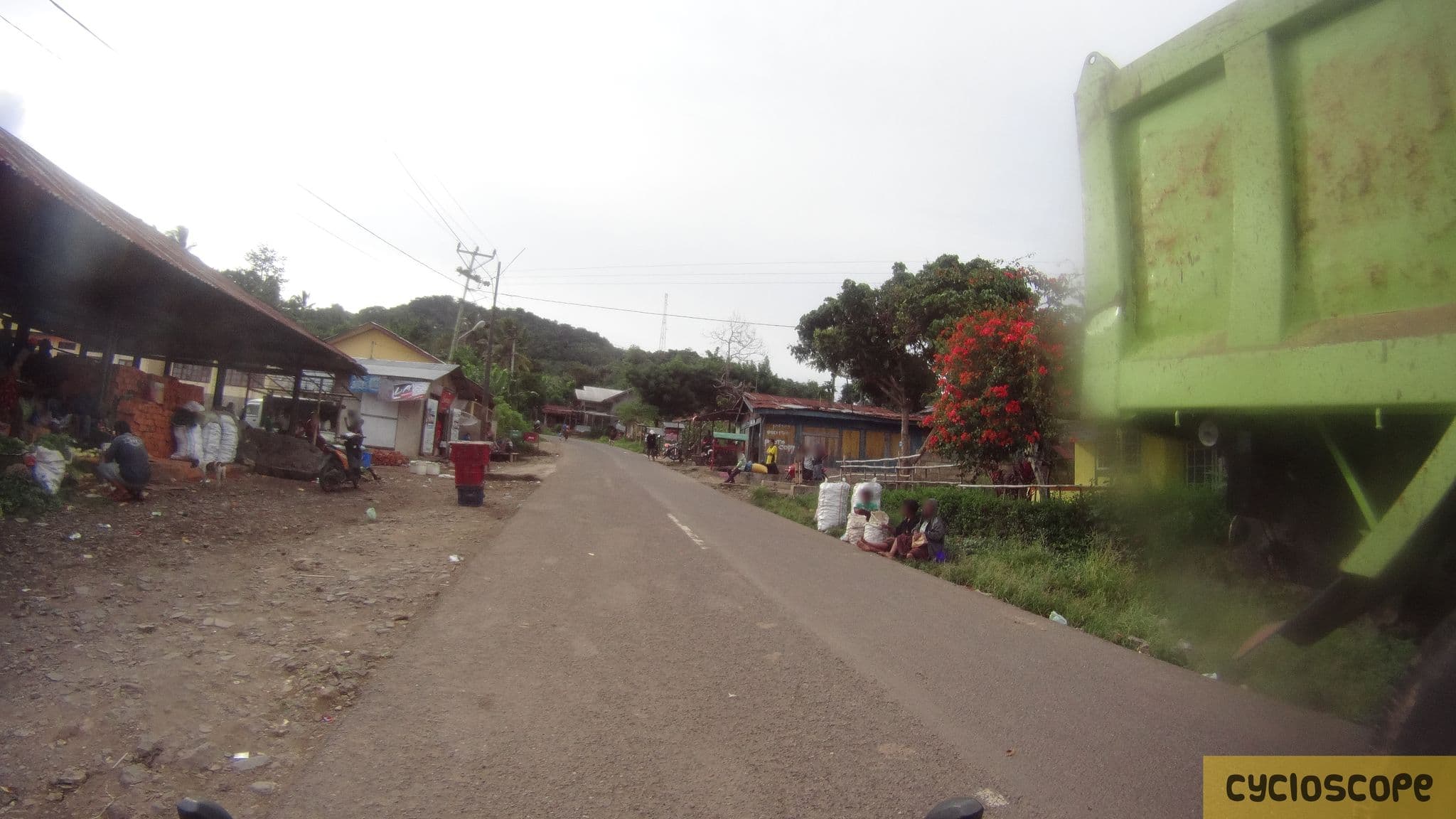 Street view near EJA Guest House, Ende — © cycloscope (CC BY-SA · Mapillary)