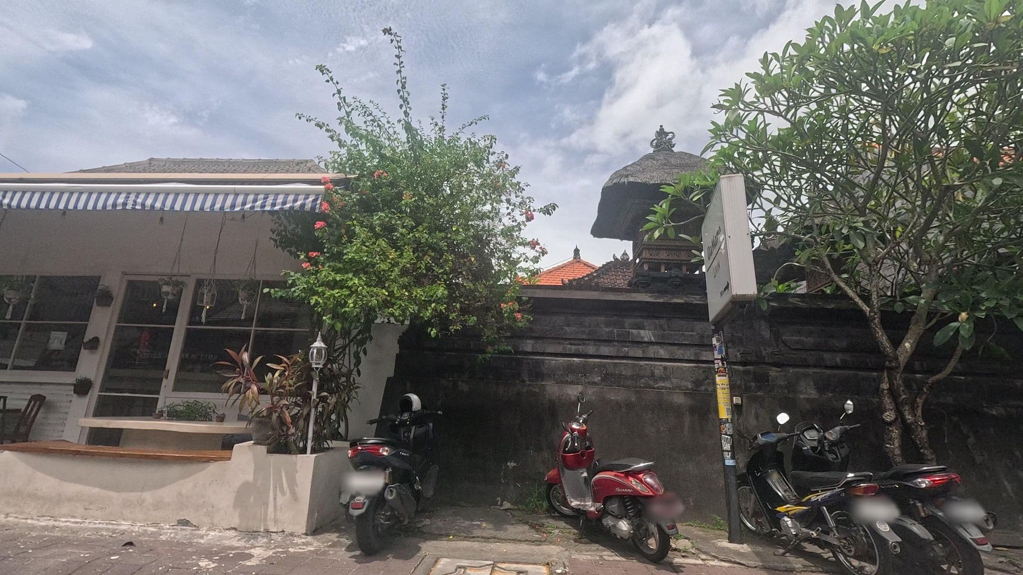 Street view near Wiran Homestay, Dalung