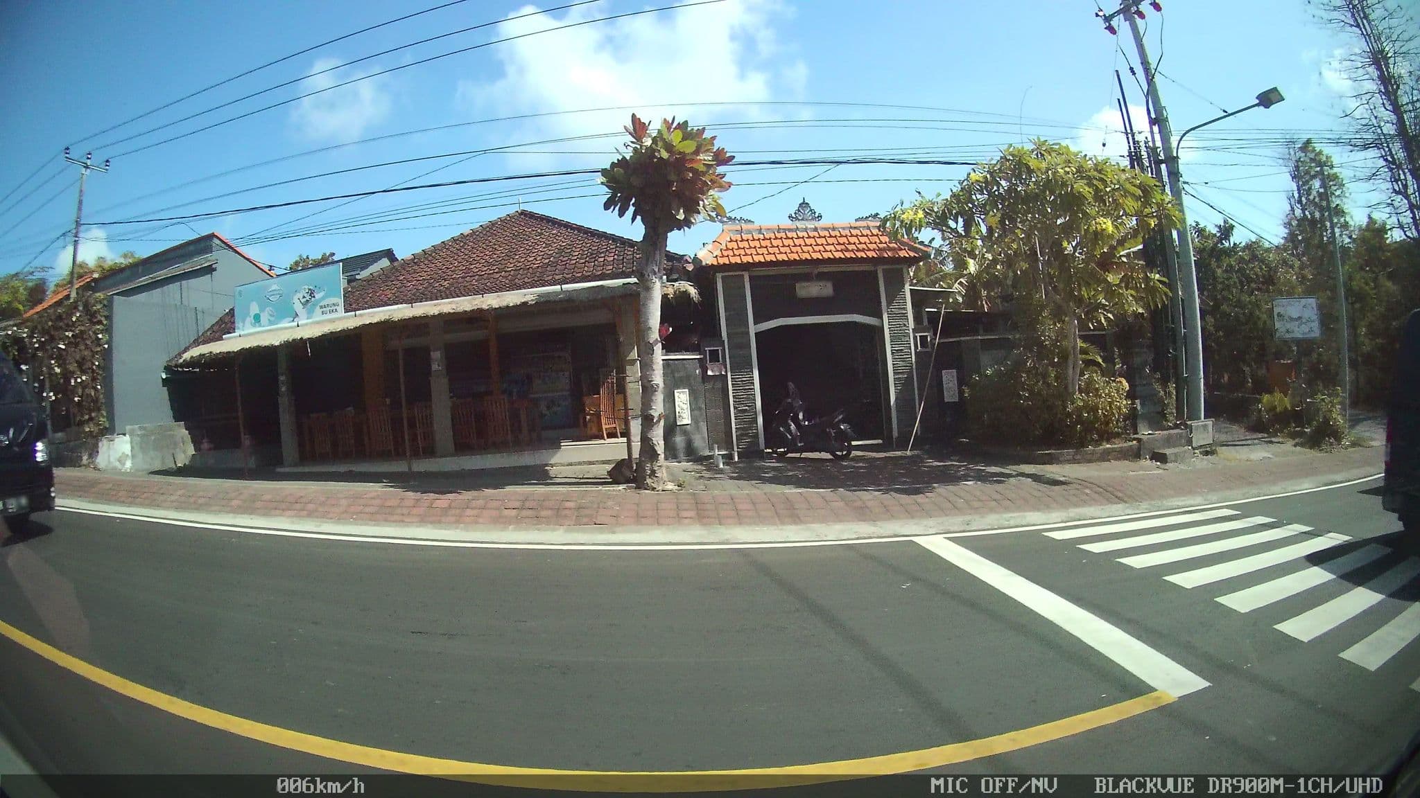 Street view near Kubu Nyang Nyang, Jimbaran
