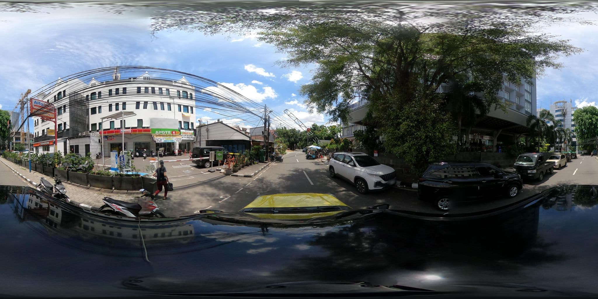 Street view near True Blue Hotel, Jakarta