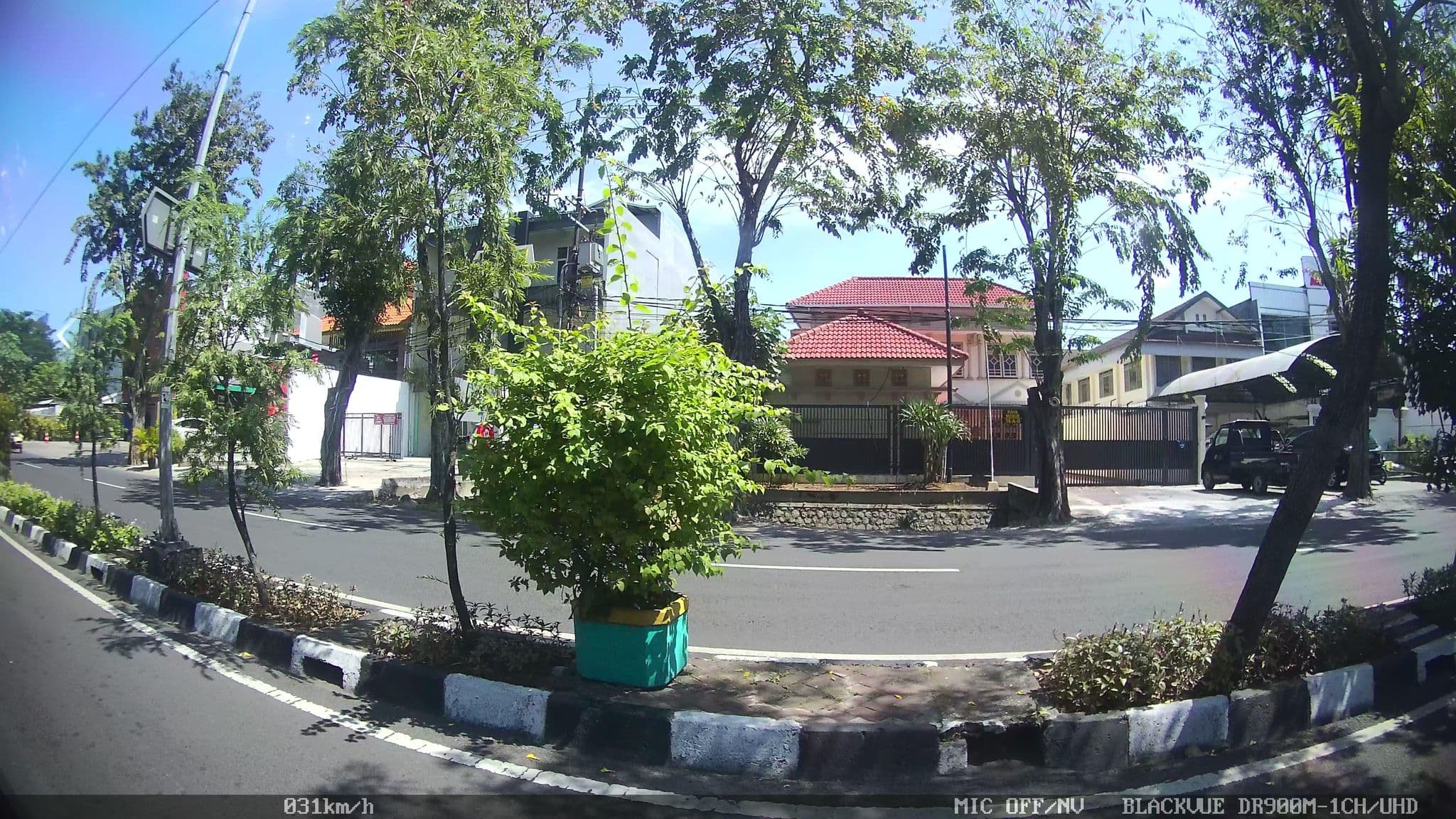 Street view near Reddoorz Kertajaya Surabaya, Surabaya