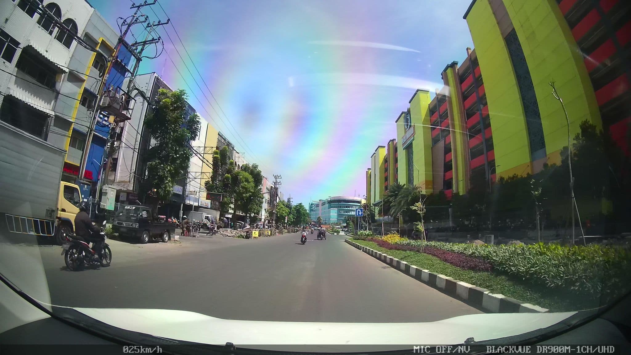 Street view near Intan Hotel Surabaya Pasar Turi, Surabaya