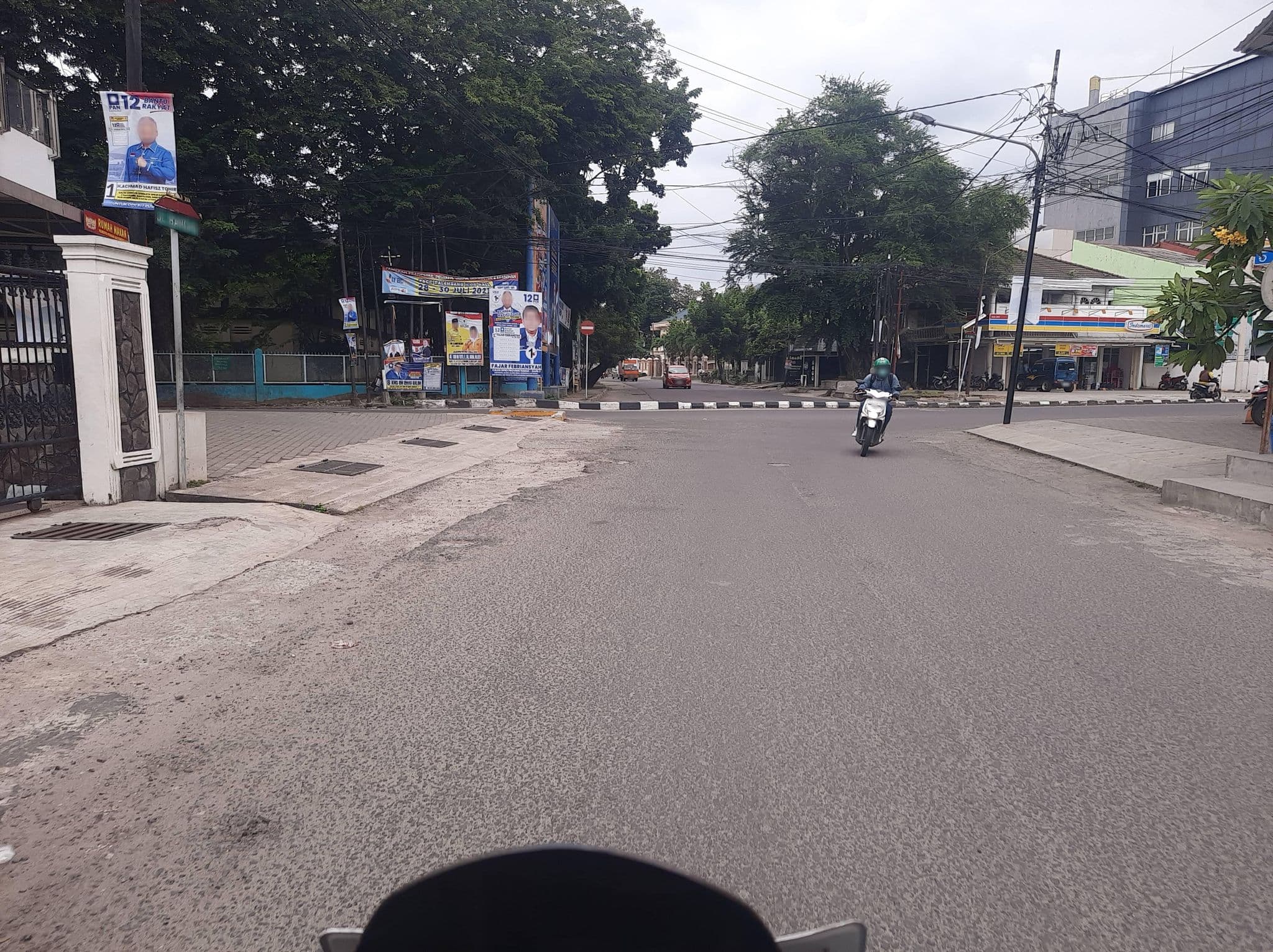 Street view near OYO 578 Sugoi Kost, Palembang — © Kaart_Local (CC BY-SA · Mapillary)