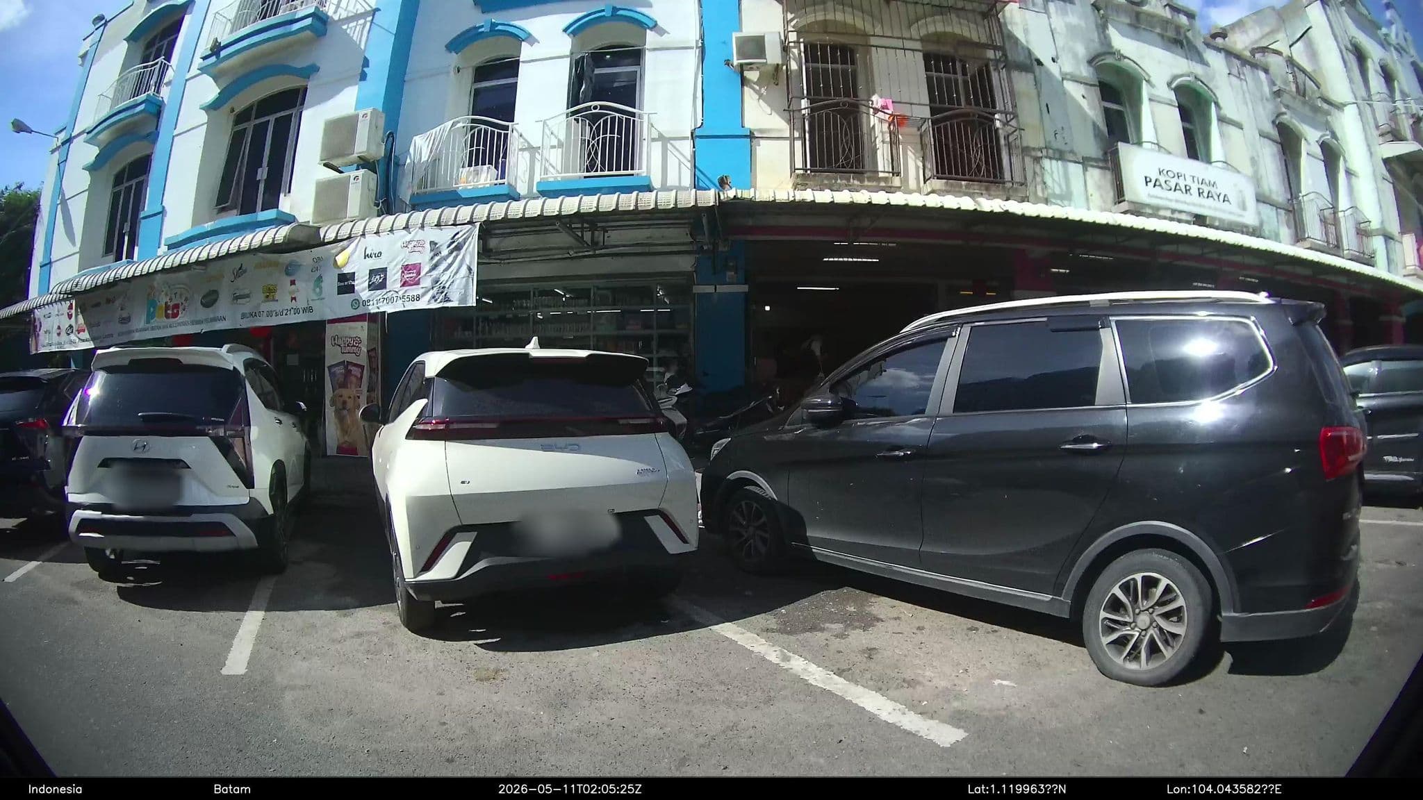 Street view near Redlink Hotel, Batam