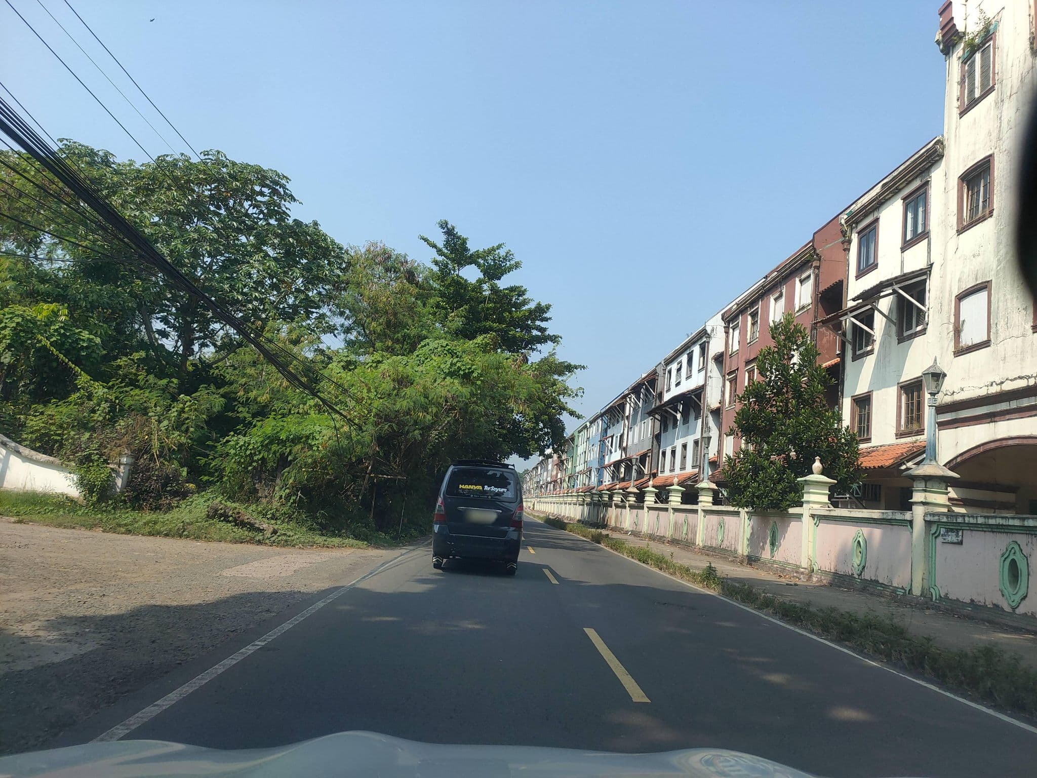 Street view near Admiral Villa Carita, Labuan — © Kaart_Local (CC BY-SA · Mapillary)