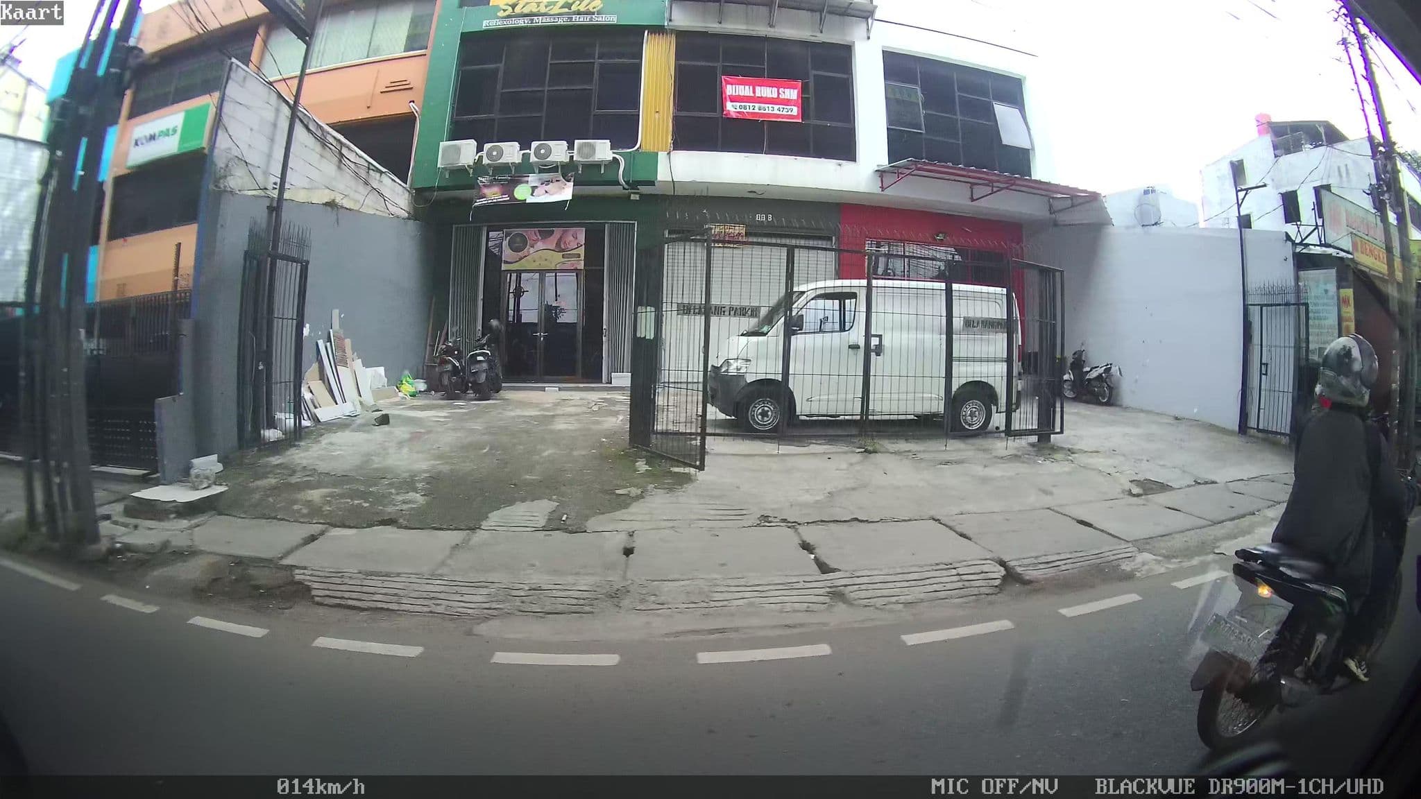 Street view near Fontana Hotel, South Tangerang — © kaart_1 (CC BY-SA · Mapillary)