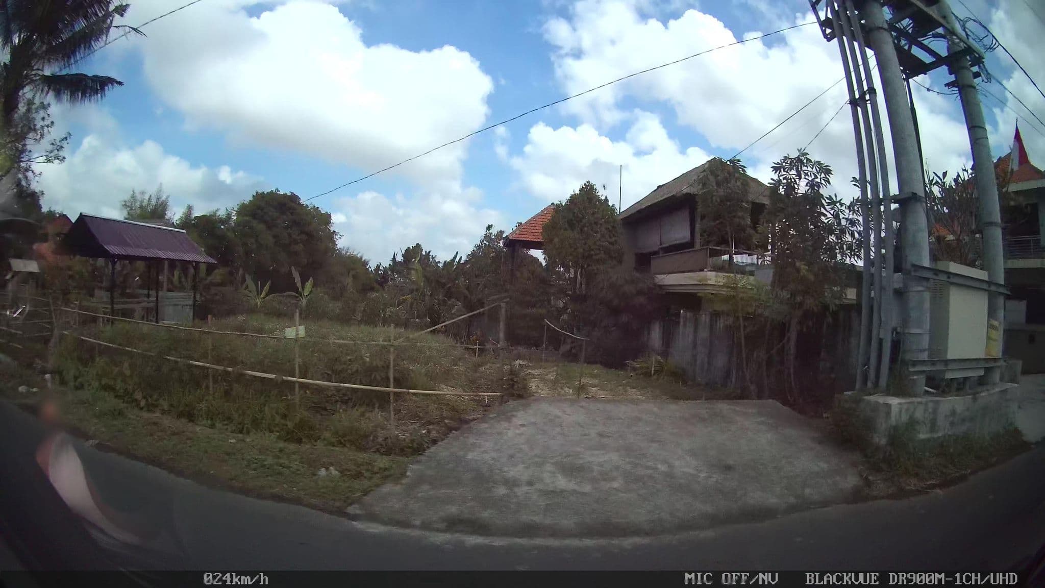 Street view near The Legend Khayangan, Batubulan — © kaart_1 (CC BY-SA · Mapillary)