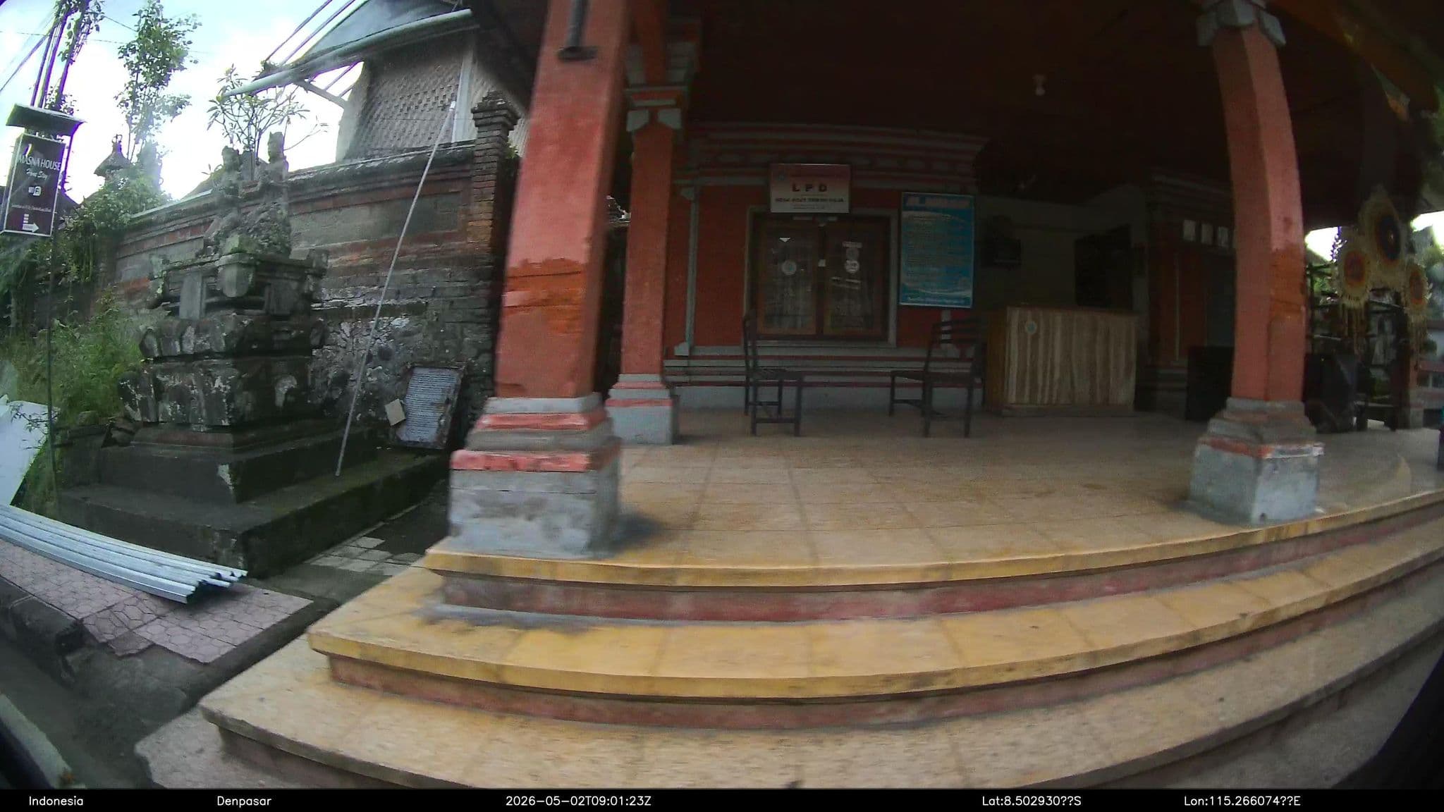 Street view near Omank Agus Homestay, Ubud — © Kaart---LEFT (CC BY-SA · Mapillary)