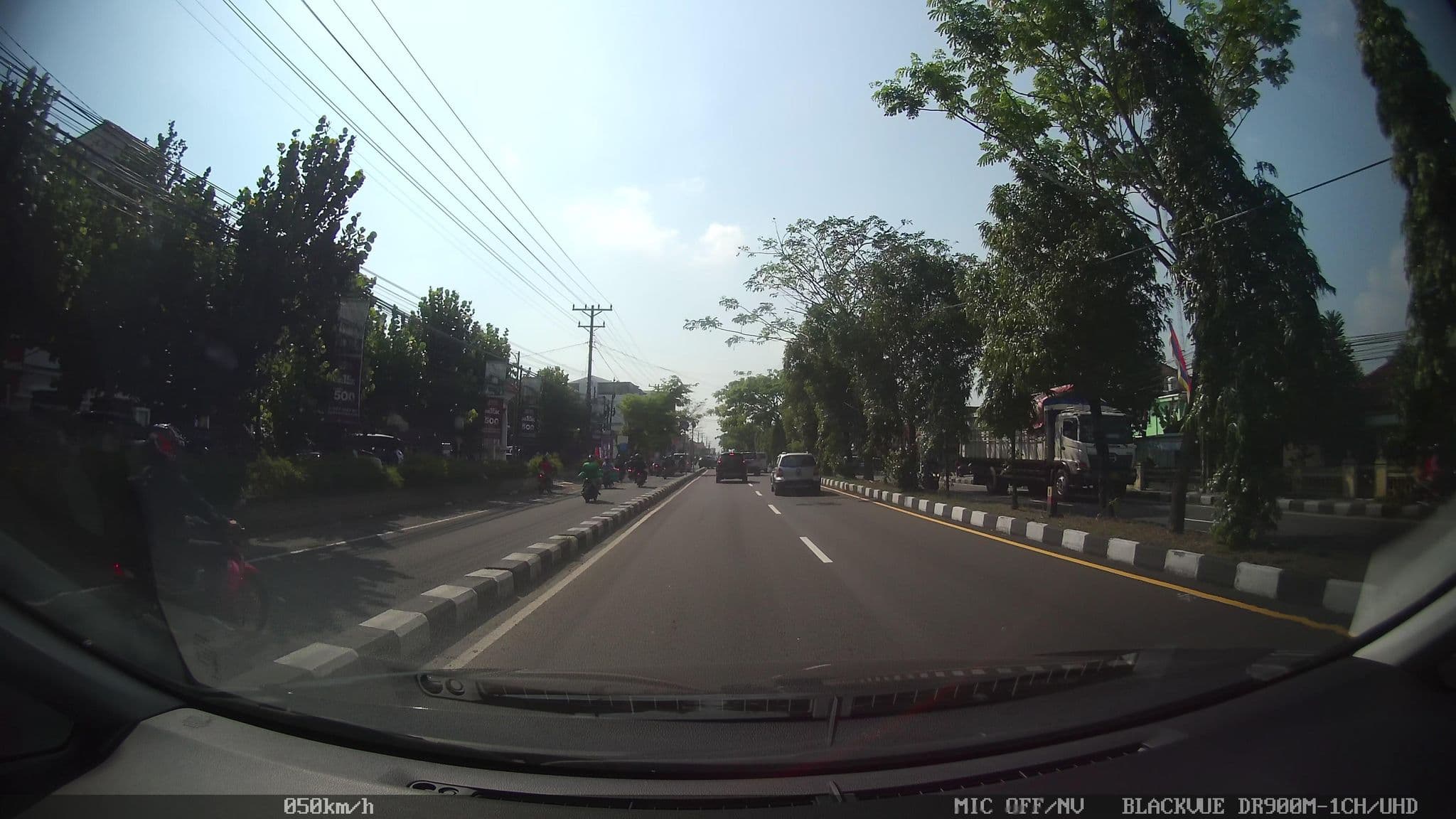 Street view near D'Kusuma Exclusive Boarding House, Melati — © kaart_1 (CC BY-SA · Mapillary)