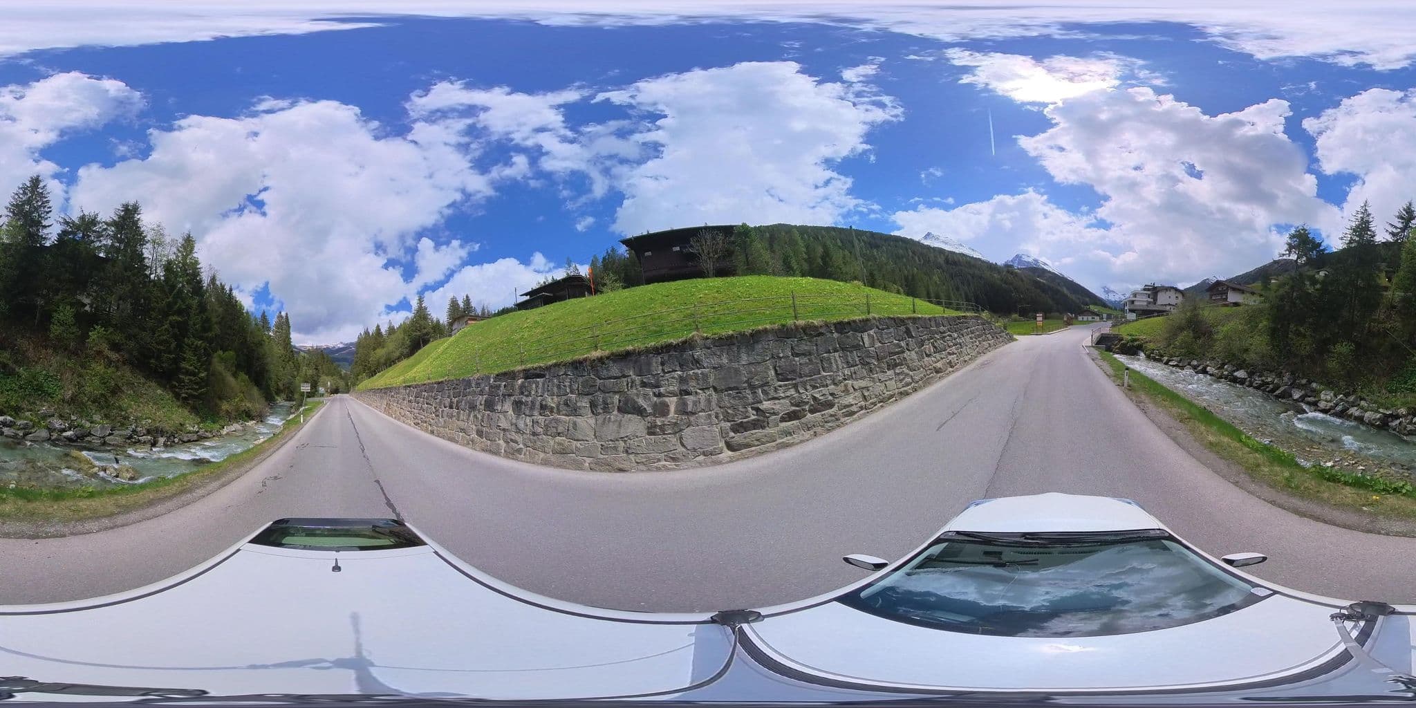 Street view near Alpenfriede, Tux — © osmplus_org (CC BY-SA · Mapillary)