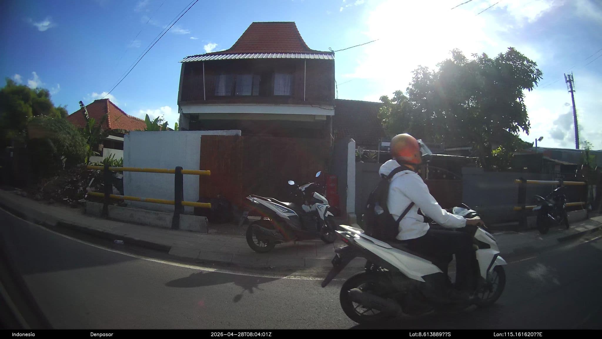 Street view near Draper startup house, Dalung