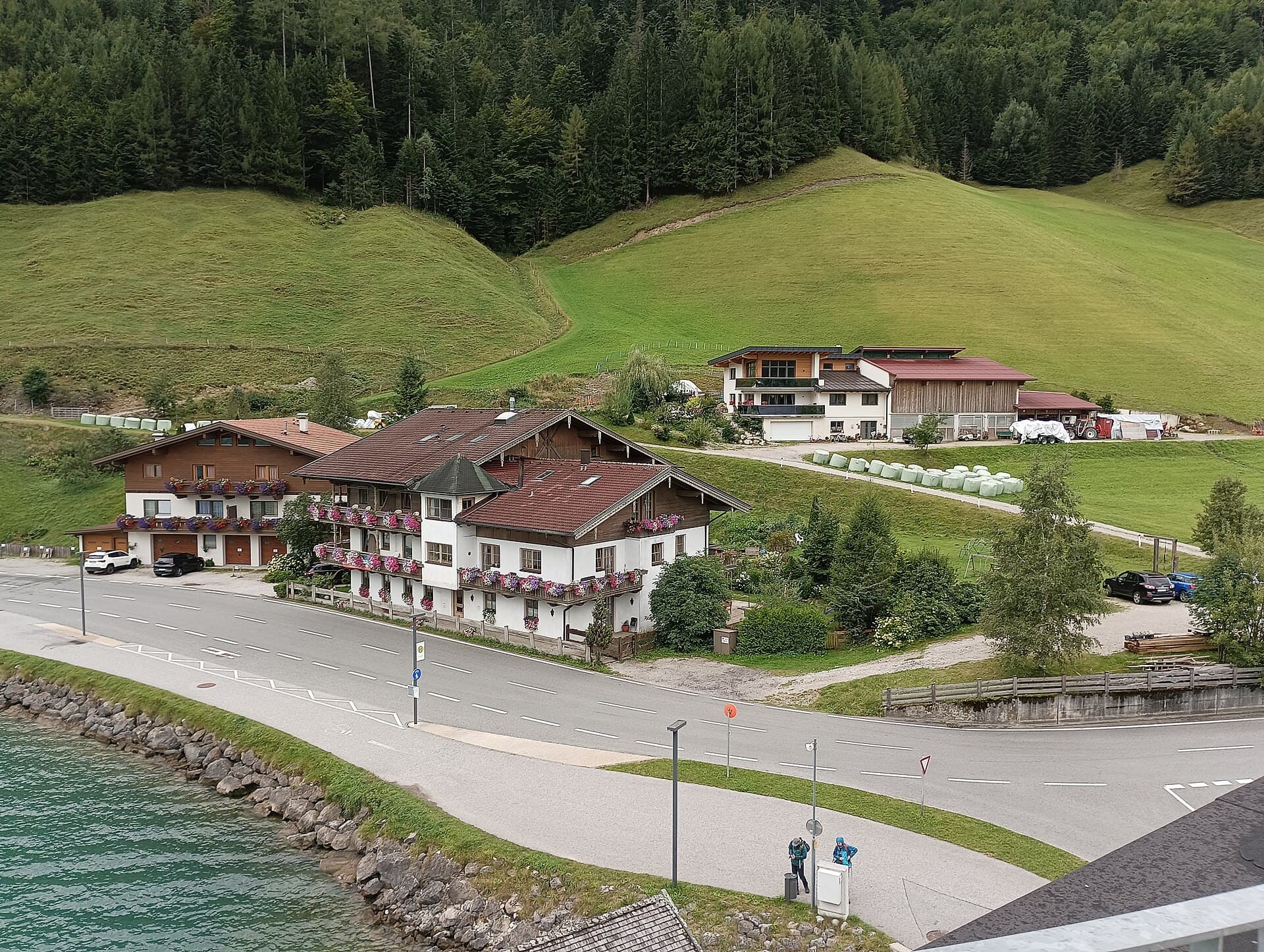Bergland (via Wikimedia Commons, CC BY-SA 4.0)