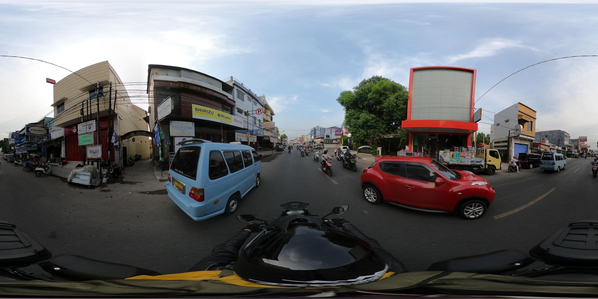 Street view near Colonial, Cirebon — © Kaart_Local (CC BY-SA · Mapillary)