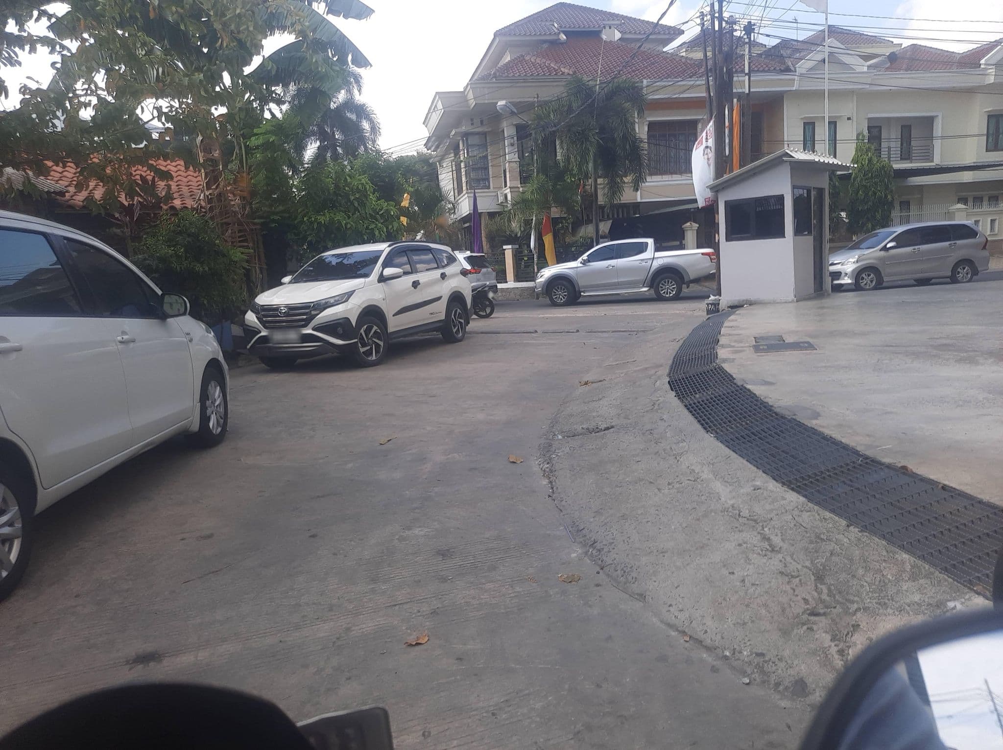 Street view near Enter Kost, Palembang — © Kaart_Local (CC BY-SA · Mapillary)