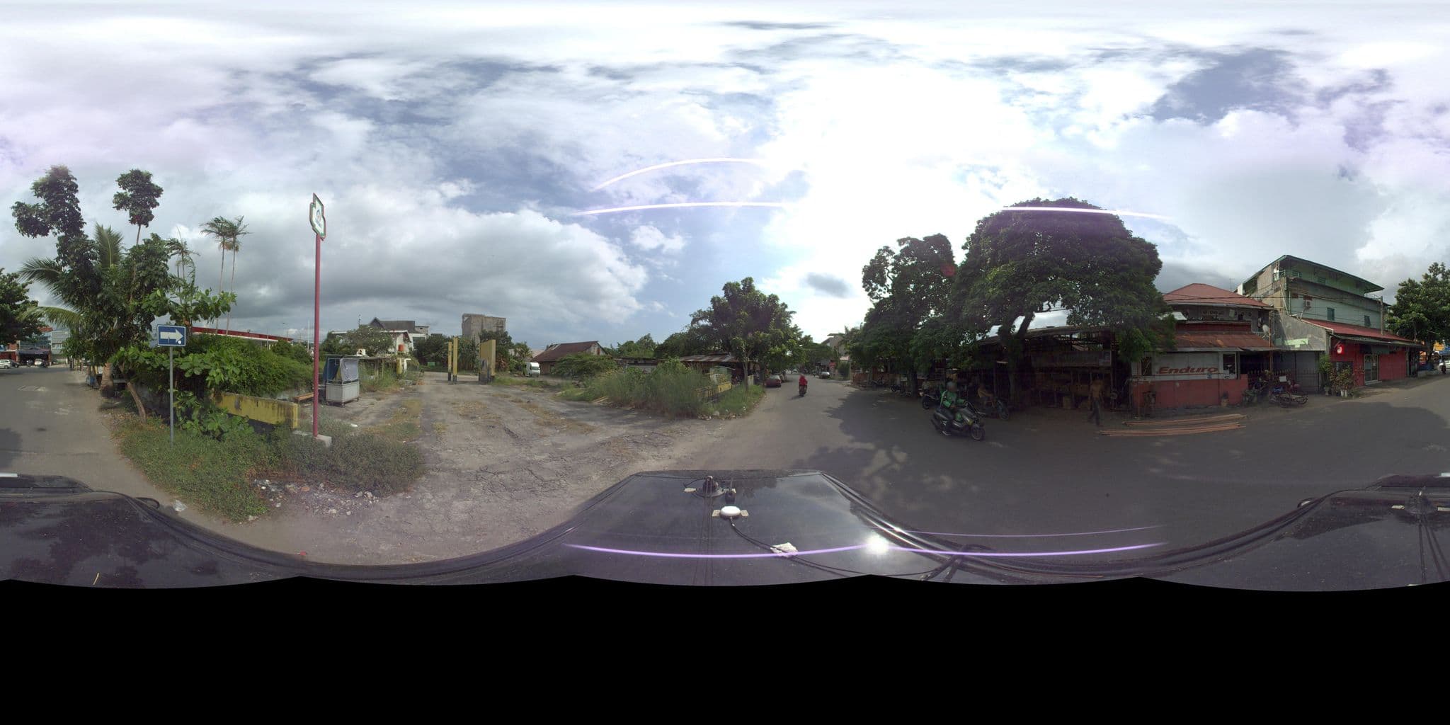 Street view near Hotel Syariah Nabawi, Padang — © sarahantos (CC BY-SA · Mapillary)