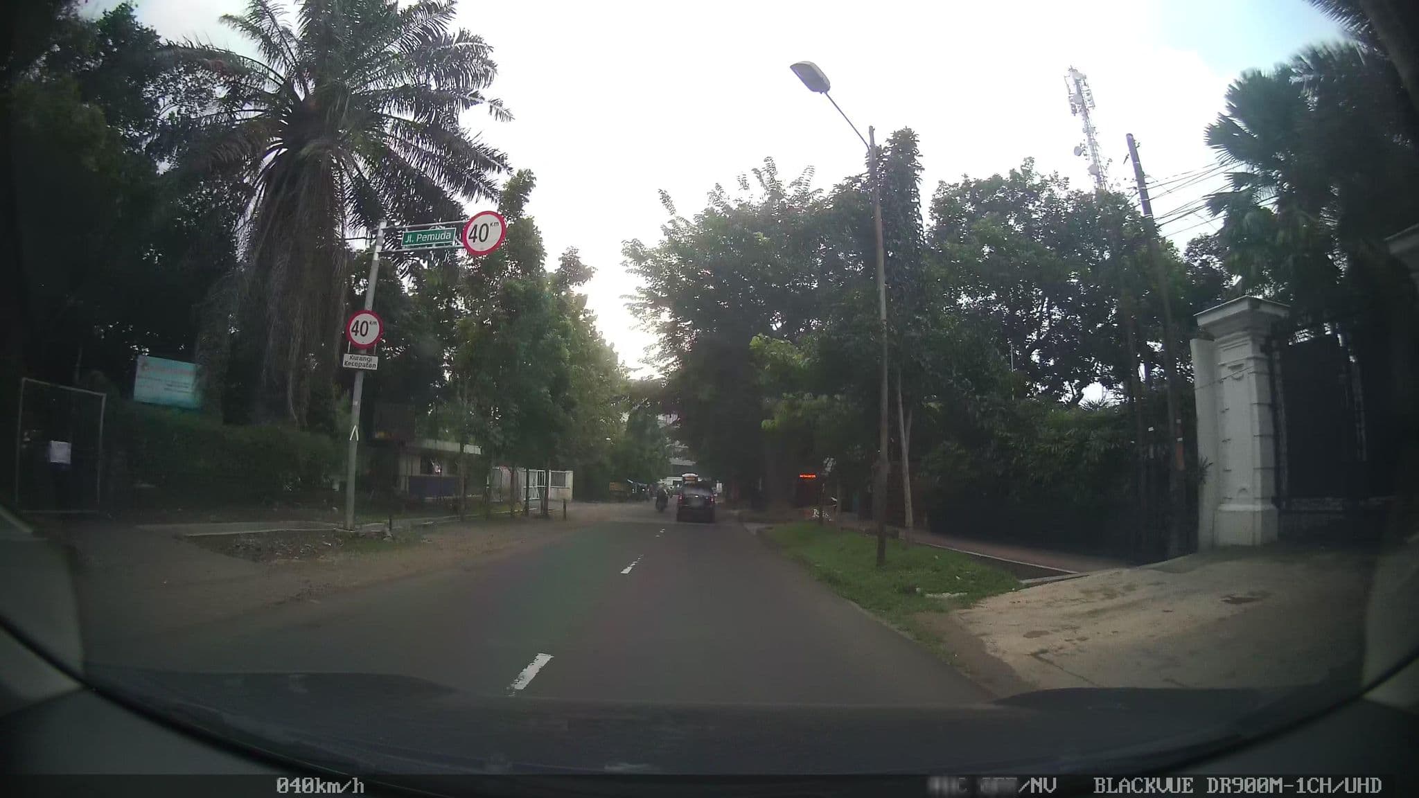 Street view near Lumpang kayu, Bogor — © kaart_2 (CC BY-SA · Mapillary)