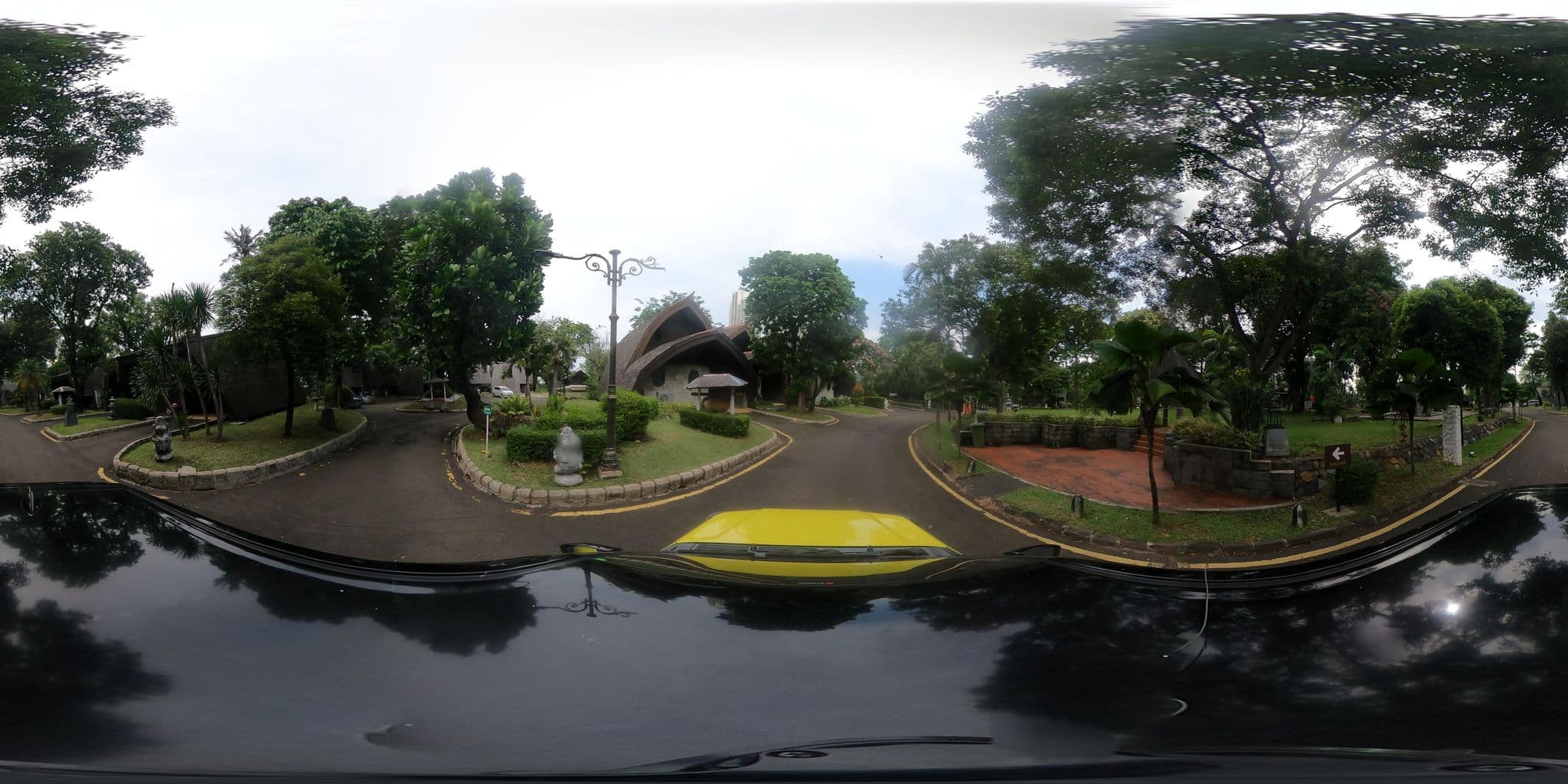 Street view near Cucut, Jakarta