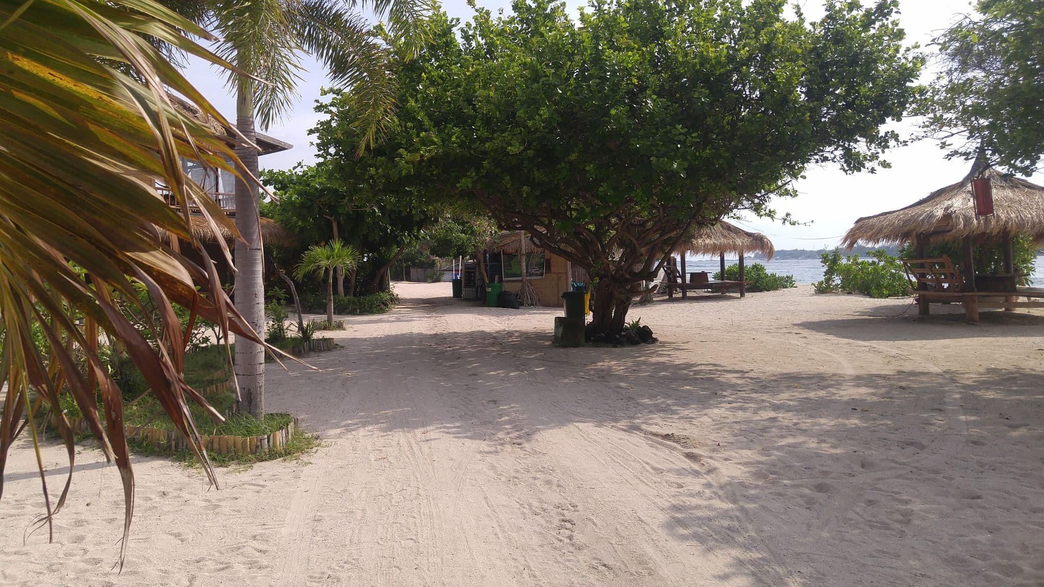 Street view near Sunset Gecko, Gili Trawangan