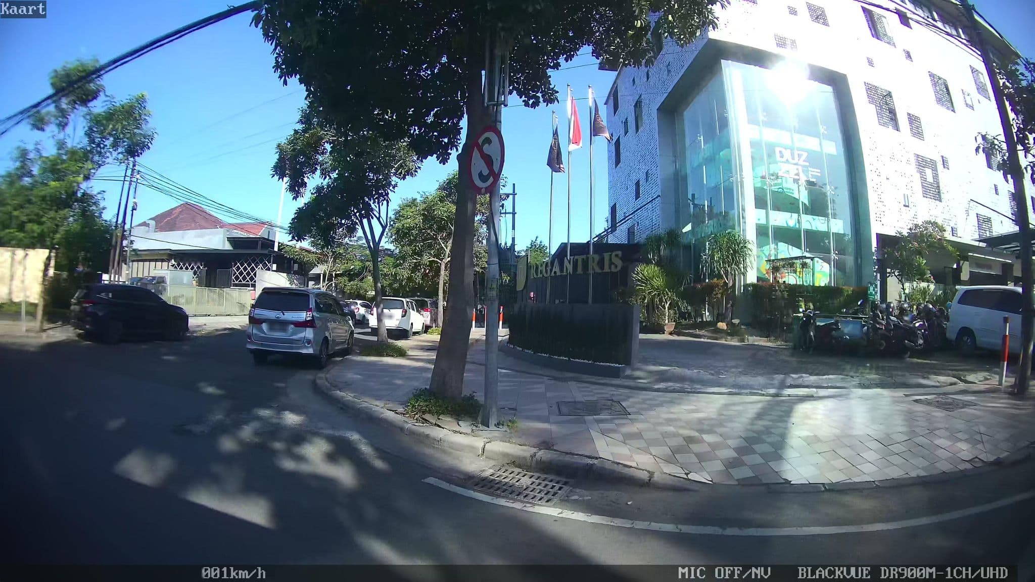 Street view near Art Hotel, Surabaya