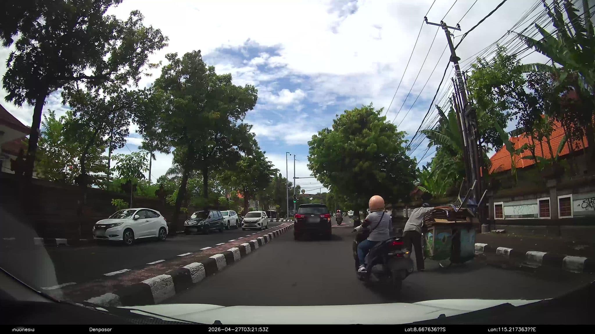 Street view near Hotel Puri Ayu, Denpasar