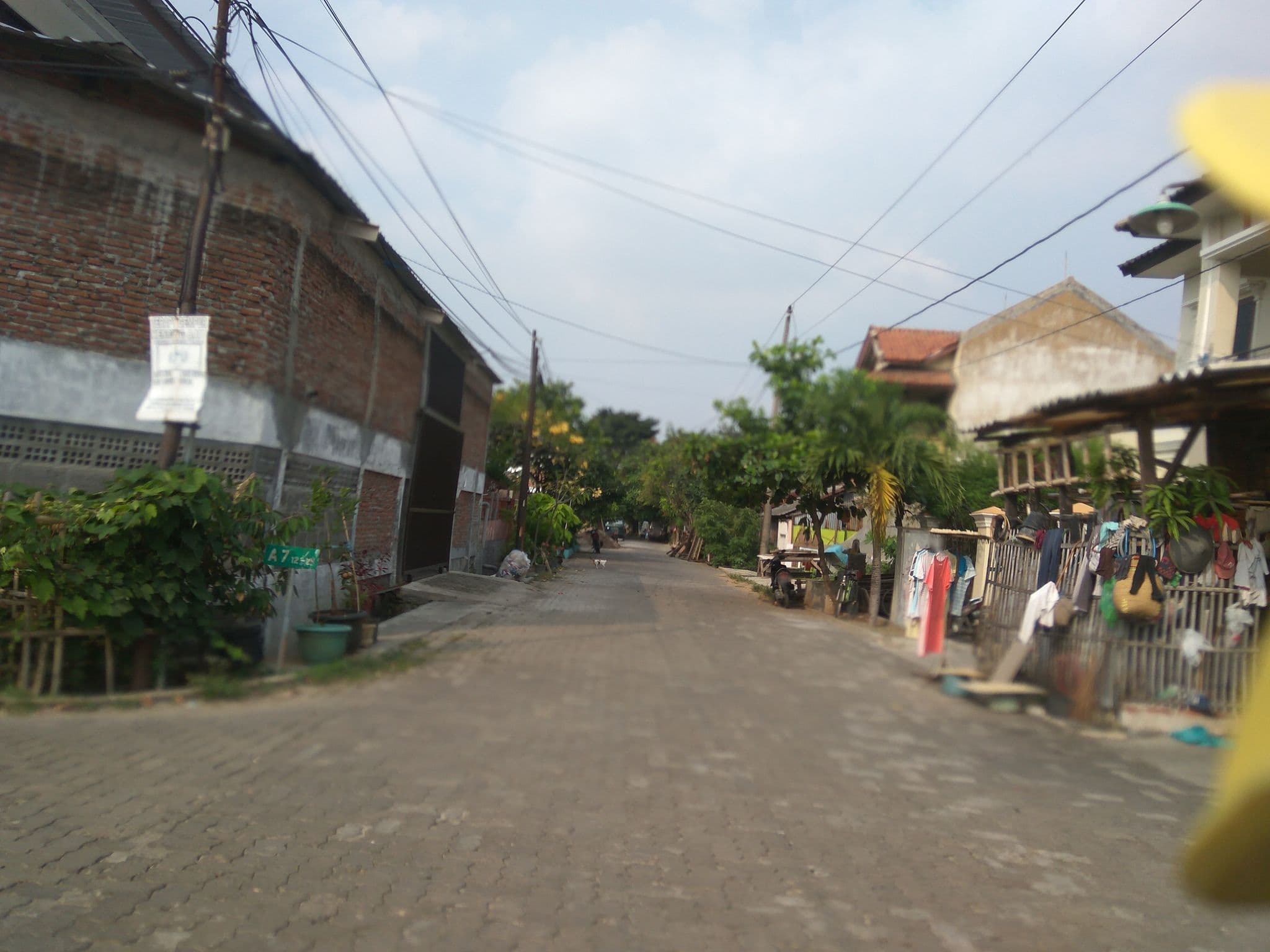 Street view near Halein's Guest House, Semarang
