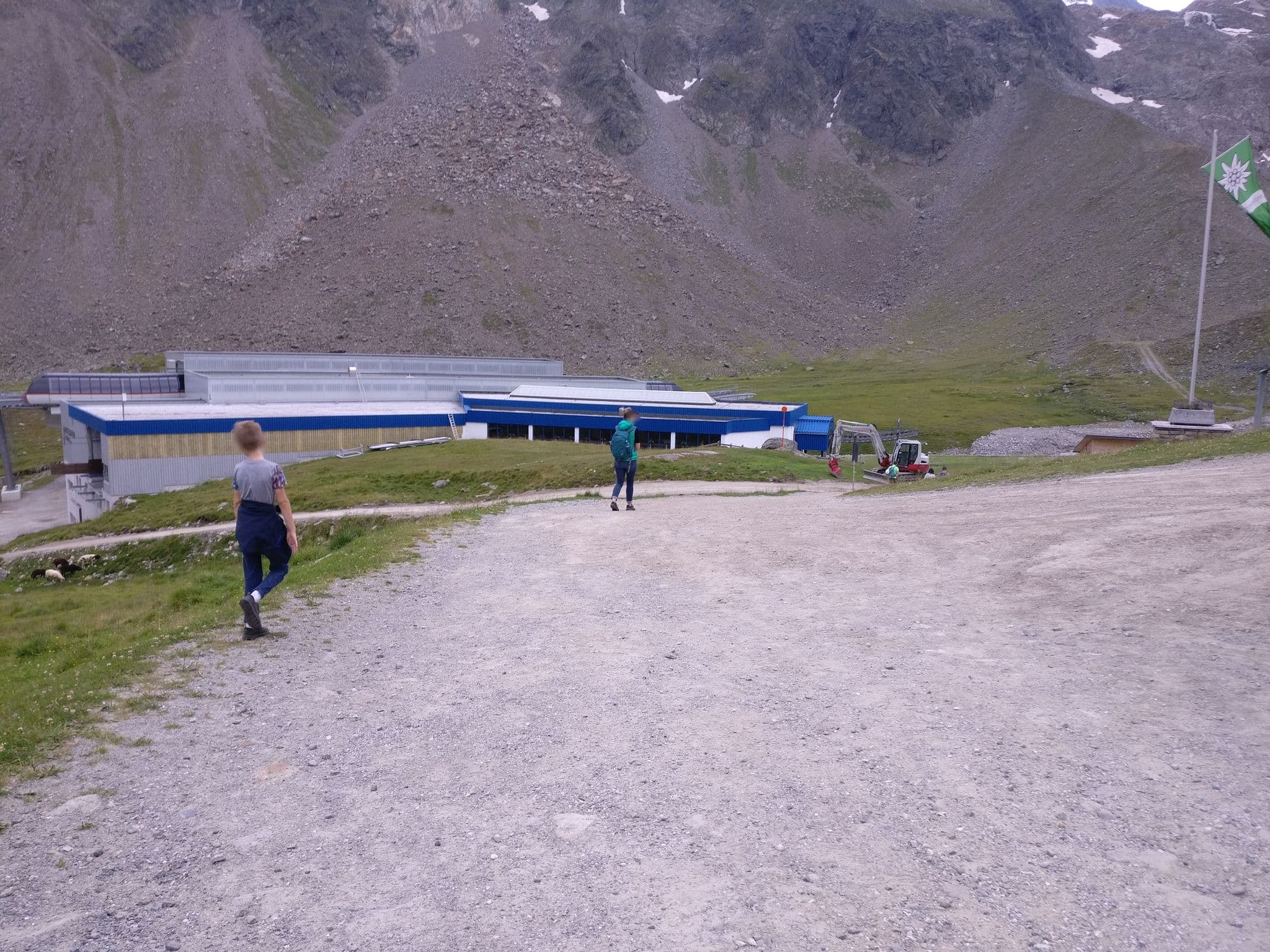 Street view near Dresdner Hütte, Sölden