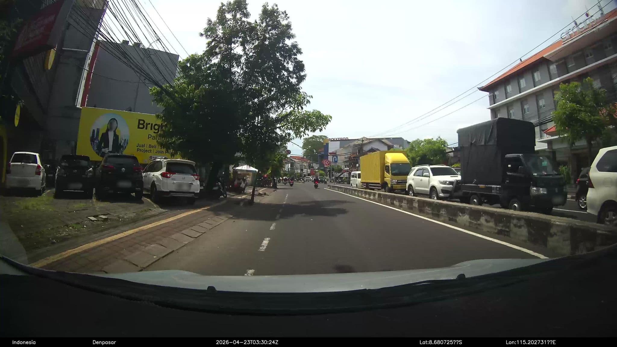 Street view near Amaris, Denpasar