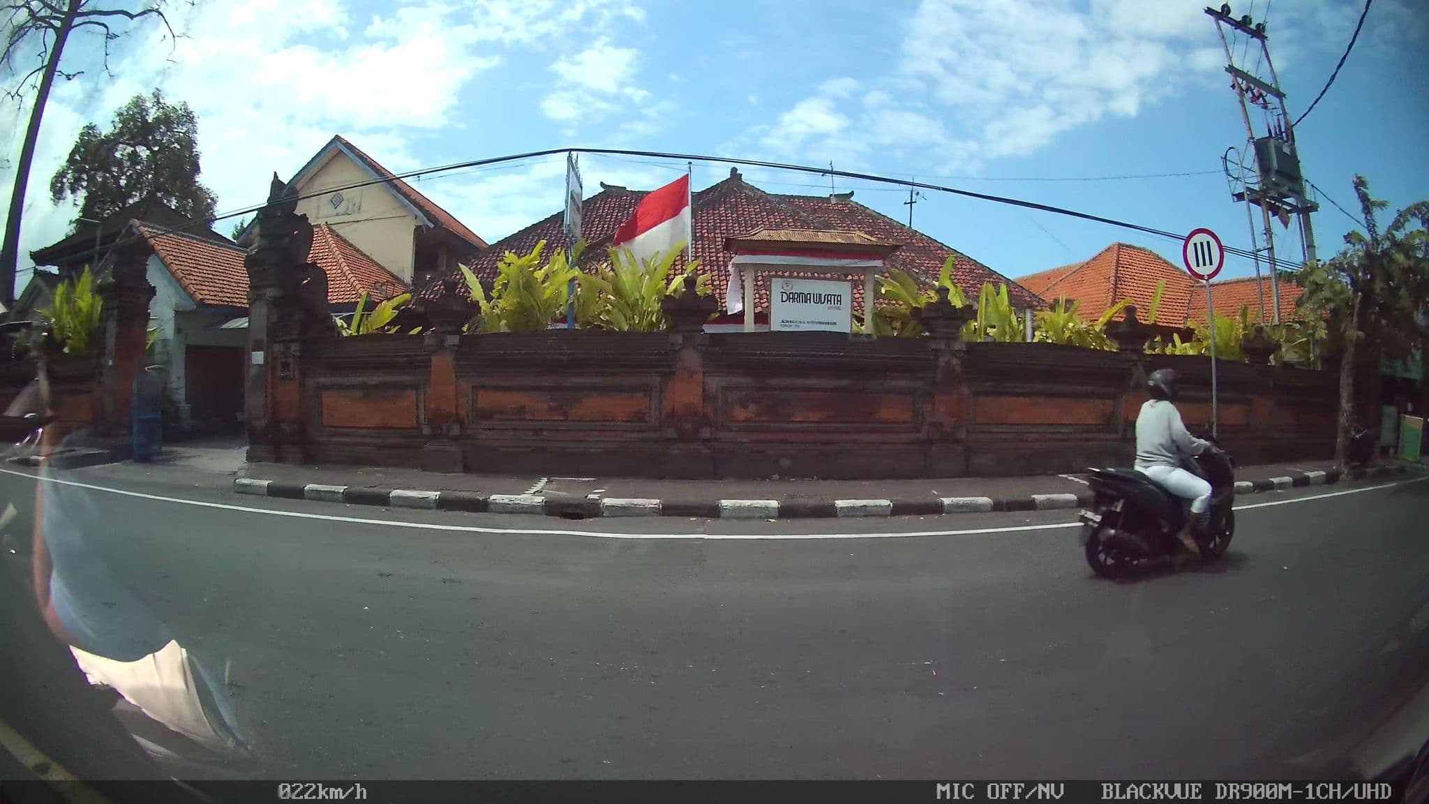 Street view near Hotel Darma Wisata, Denpasar