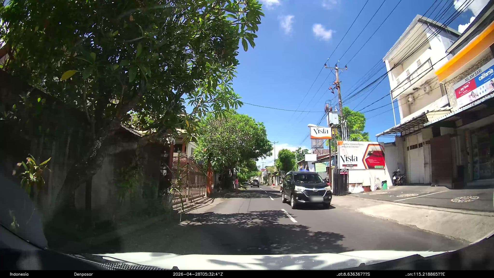Street view near Hotel Aget Jaya, Denpasar