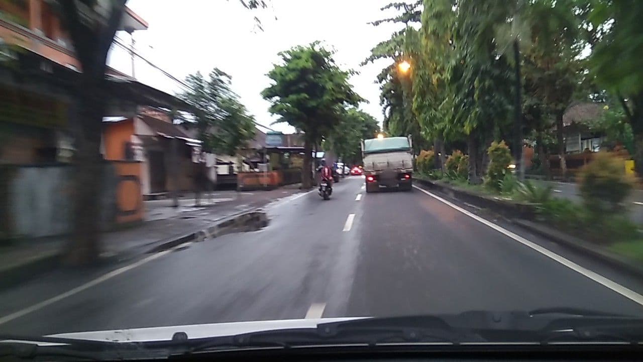 Street view near Hotel Ganitri Oka, Amlapura city — © rodionoff (CC BY-SA · Mapillary)