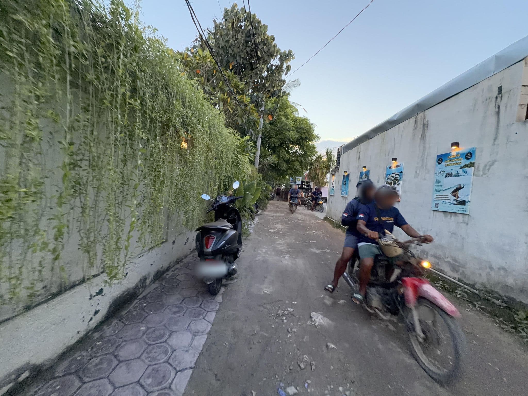 Street view near Pondok Baruna Garden, Klungkung