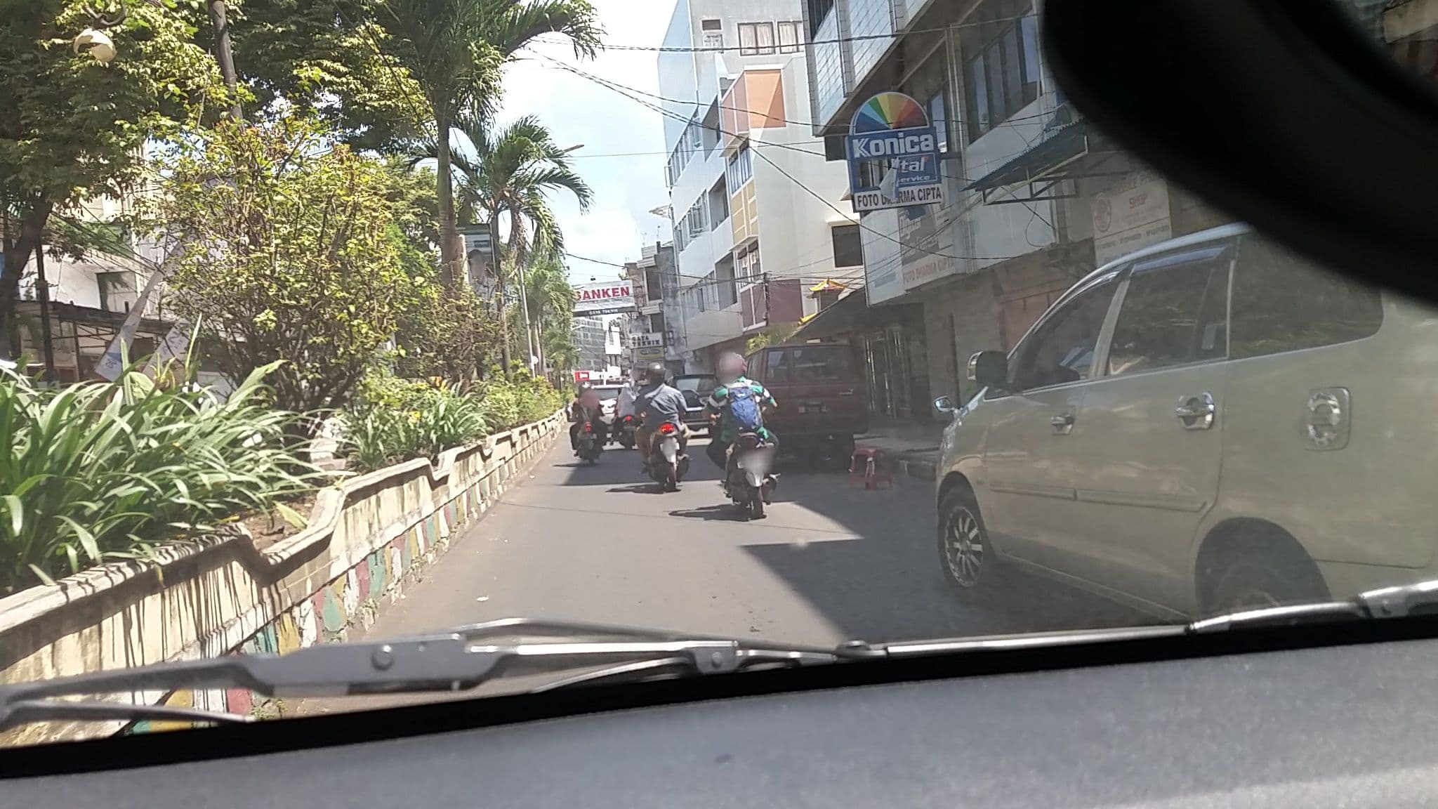 Street view near Griya Sintesa Manado, Manado