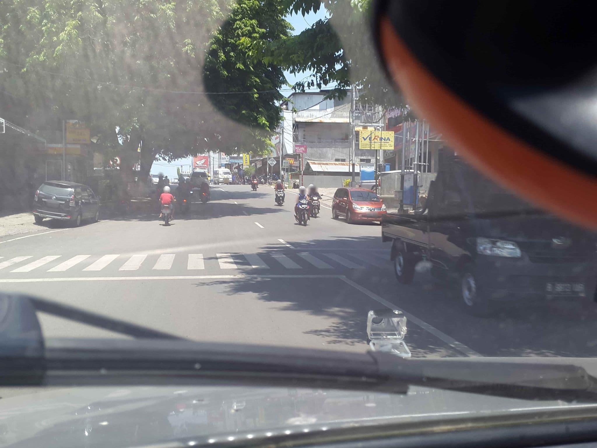 Street view near Hotel Sumabor, Kupang — © roadroid (CC BY-SA · Mapillary)