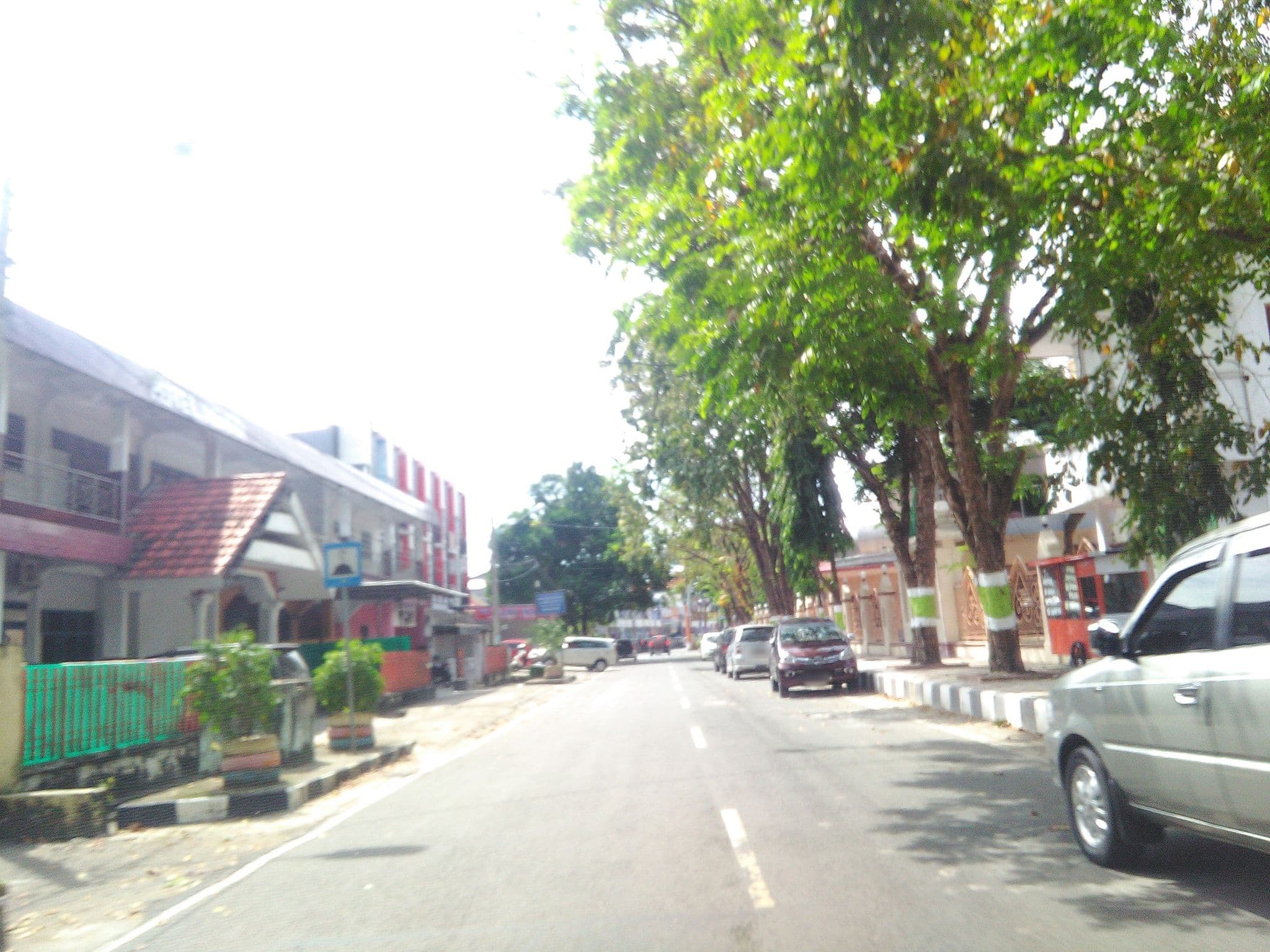 Street view near Hotel Ashar, Parepare — © hanifarafah (CC BY-SA · Mapillary)