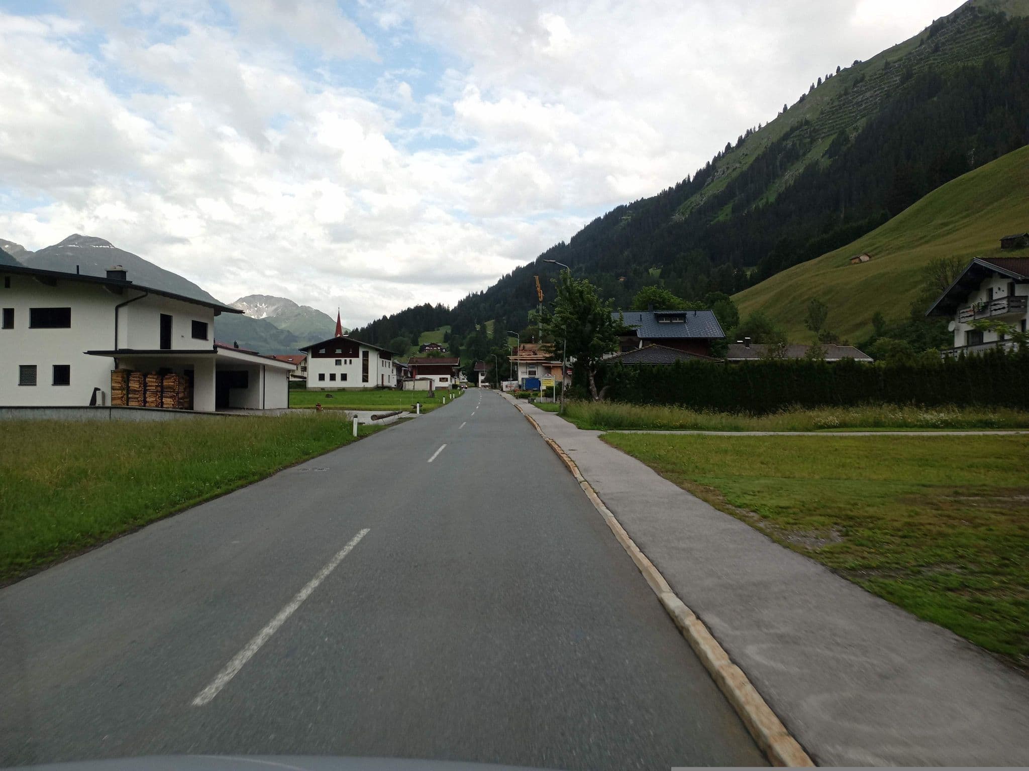 Street view near Residenz 111, Pettneu