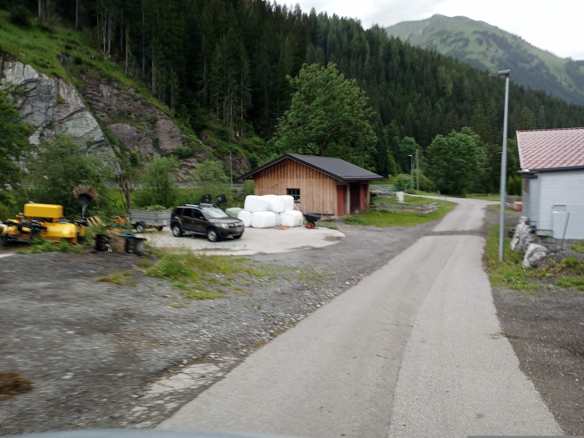 Street view near Lechtal Pur Aparts, Pettneu