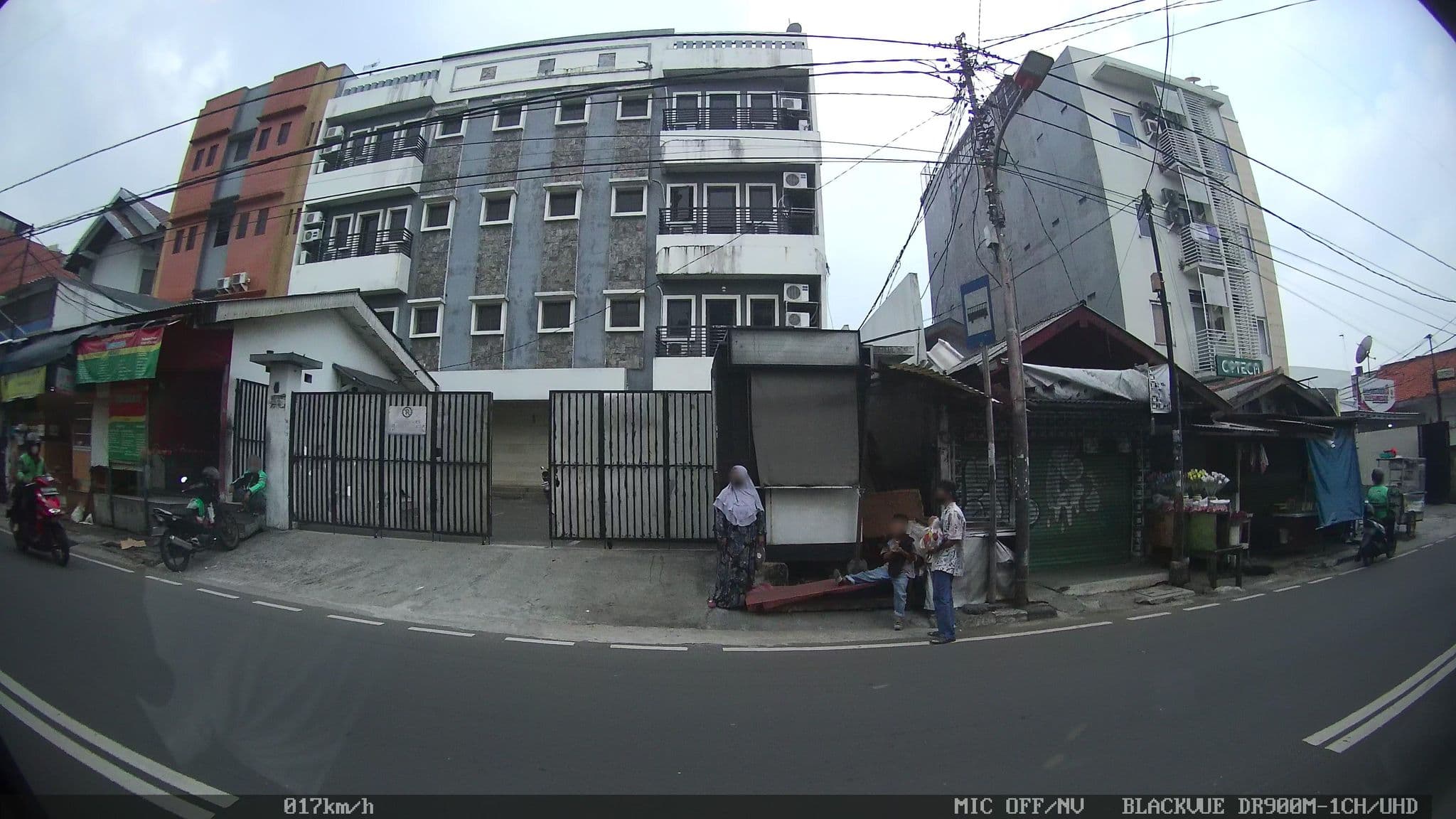 Street view near Roomme, Jakarta