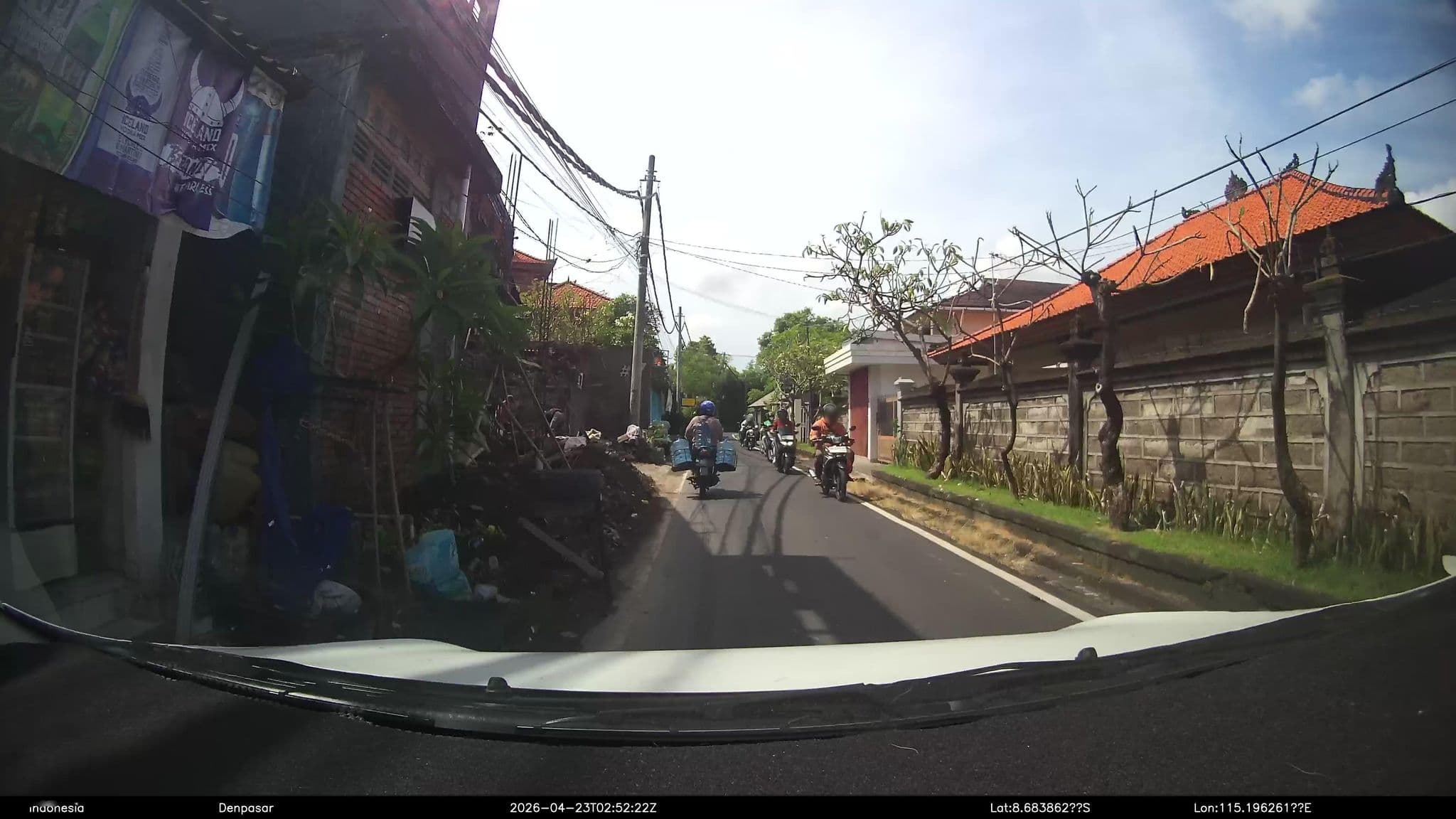 Street view near Matahari Guesthouse Pemecutan Klod, Legian