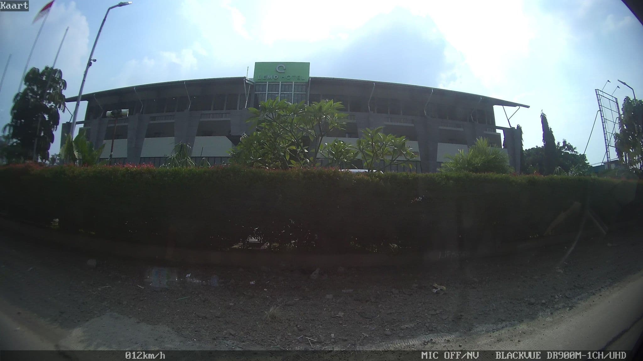 Street view near Lumo Hotel, Curug — © kaart_2 (CC BY-SA · Mapillary)