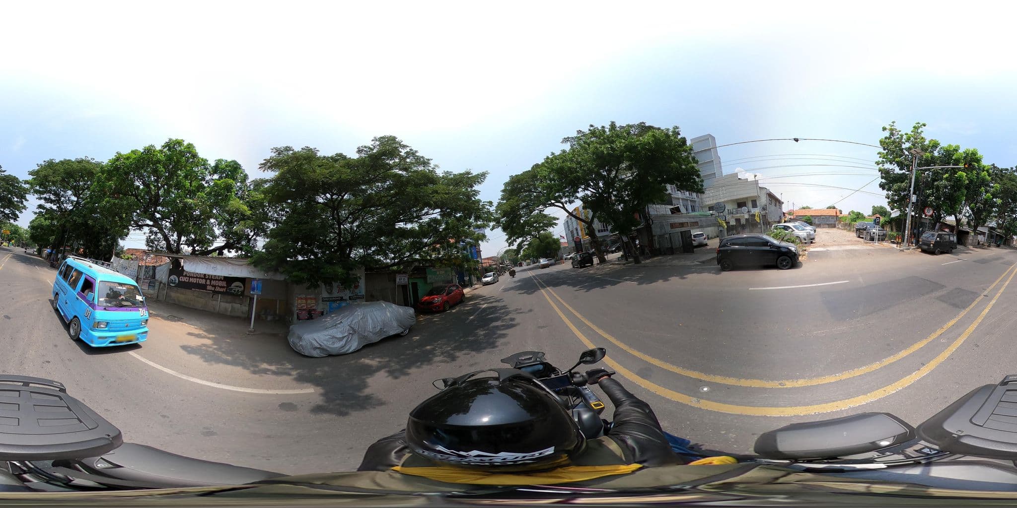 Street view near Hotel Neo Cirebon, Cirebon — © Kaart_Local (CC BY-SA · Mapillary)